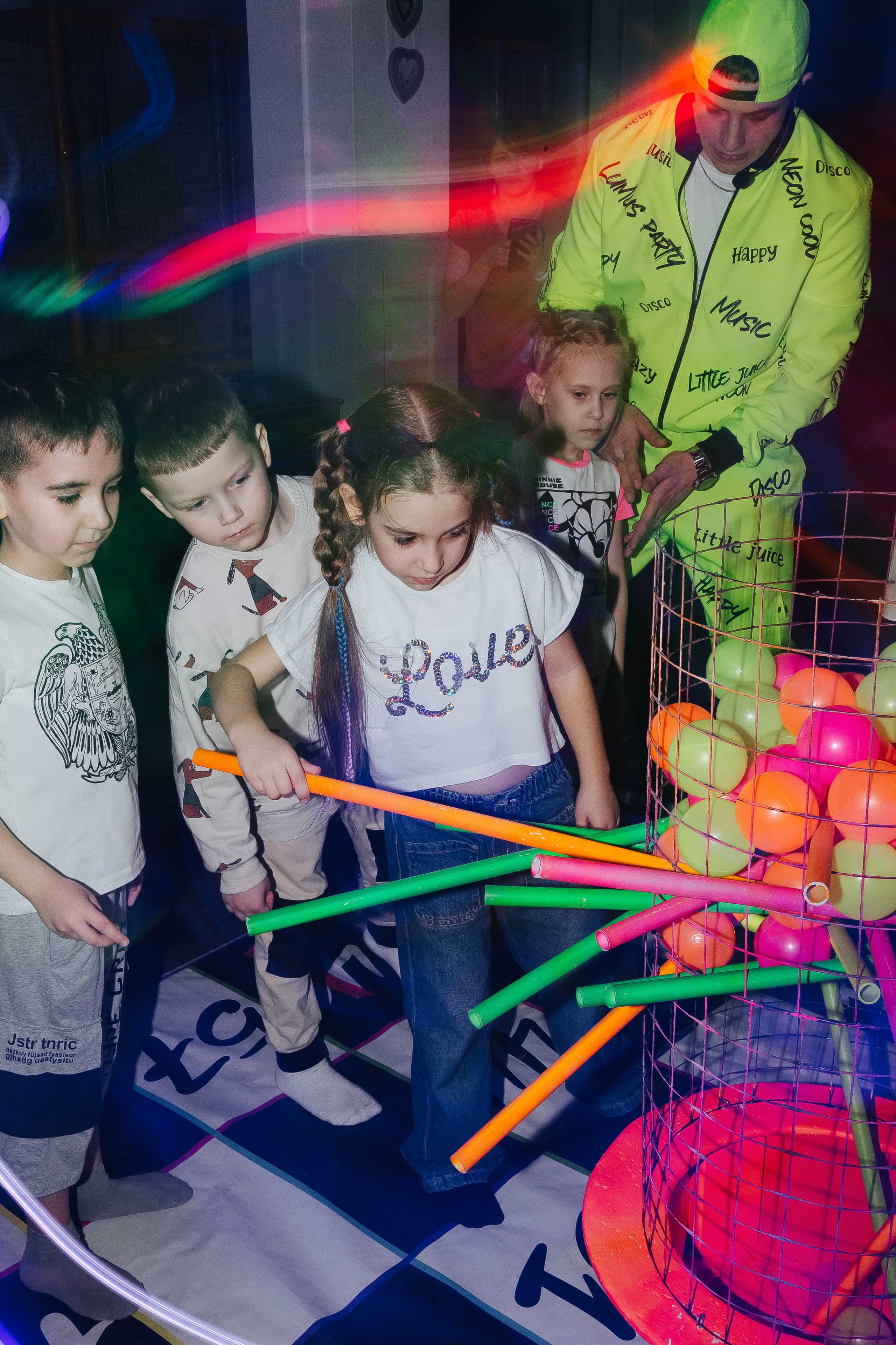 Неоновая вечеринка. Фотограф в Красноярске Любовь Малеева