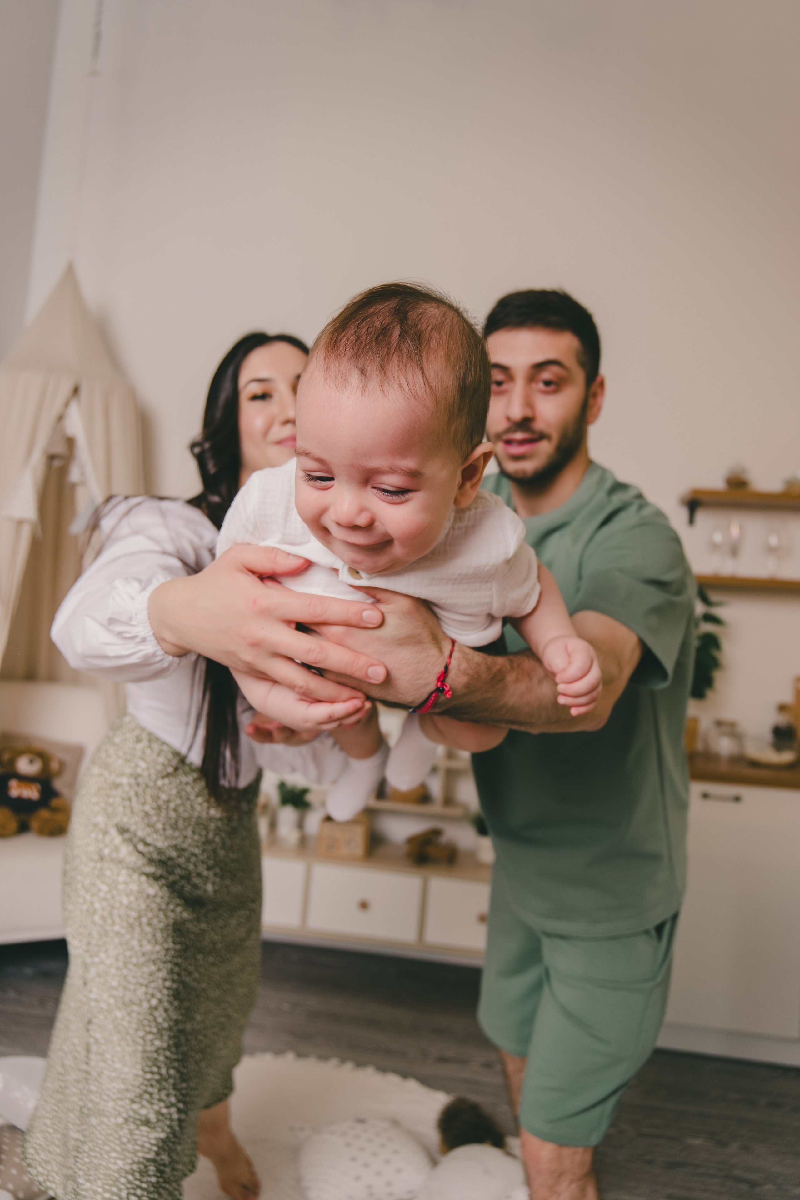 Семейная фотосессия на 1 год сыну. Свадебный и семейный фотограф Анастасия Зырянкина