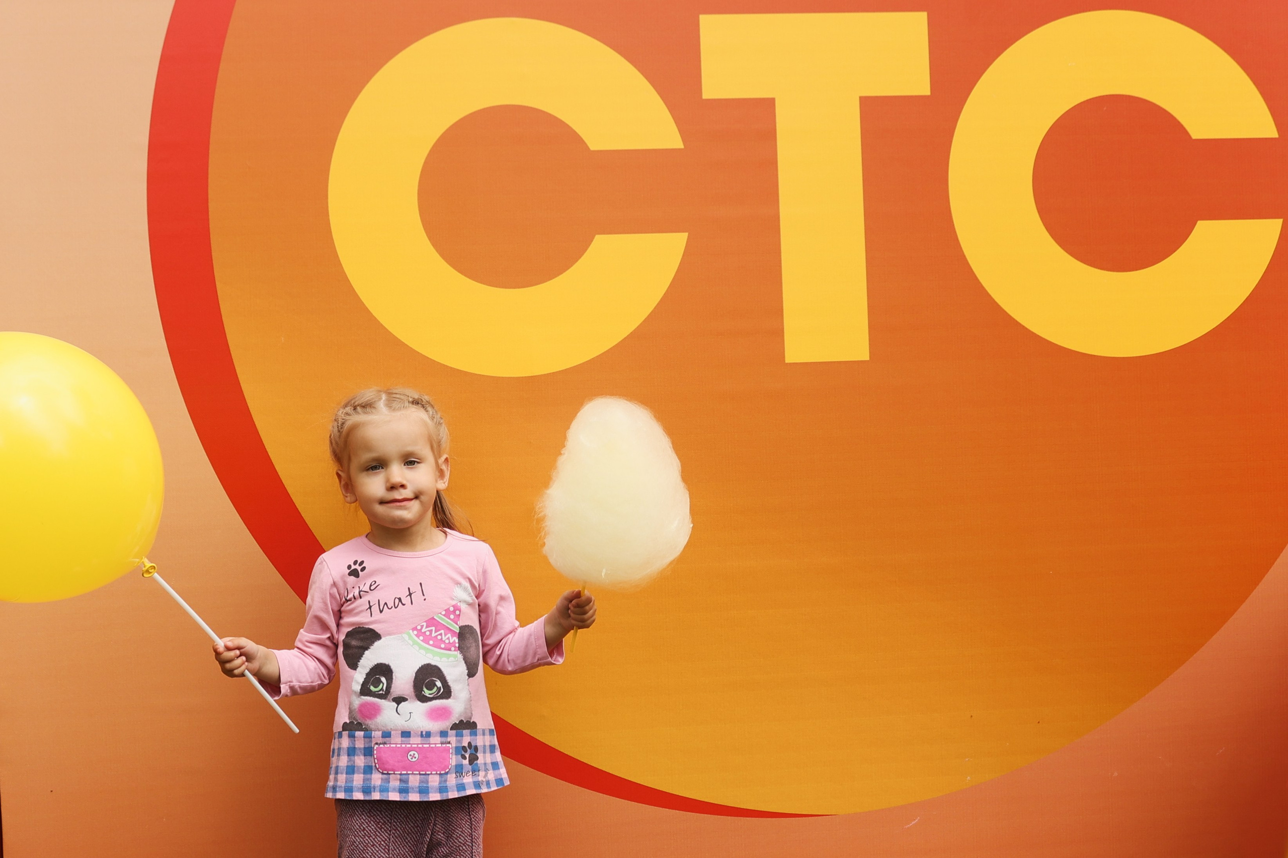 СТС поздравляет с днём города!. Виктория Ларина — Портретный профессиональный фотограф в Иркутске