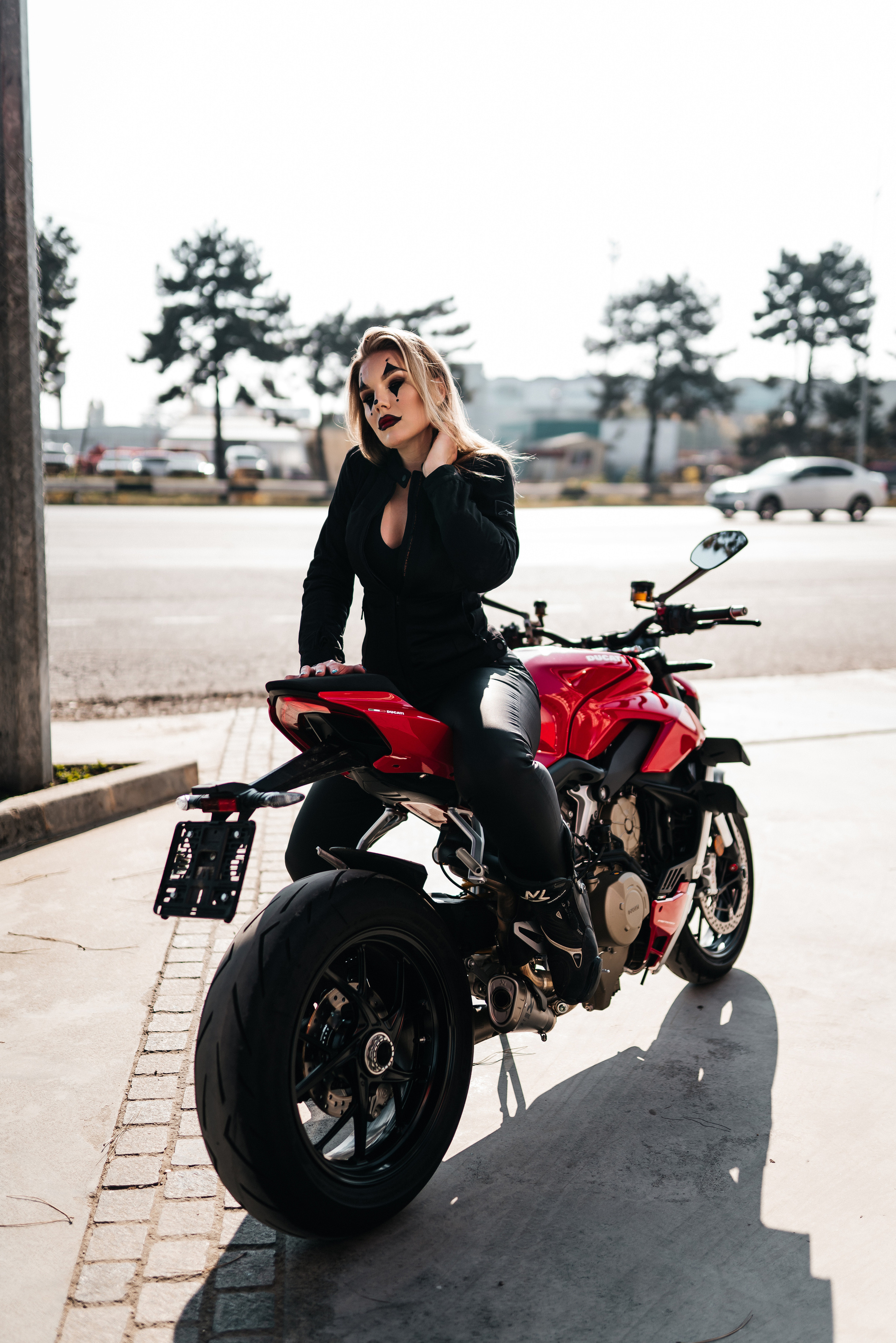 Ducati крансодар. Создаю контент для бизнеса- Андрей Корниенко и упаковываю компании и экспертов в Краснодаре