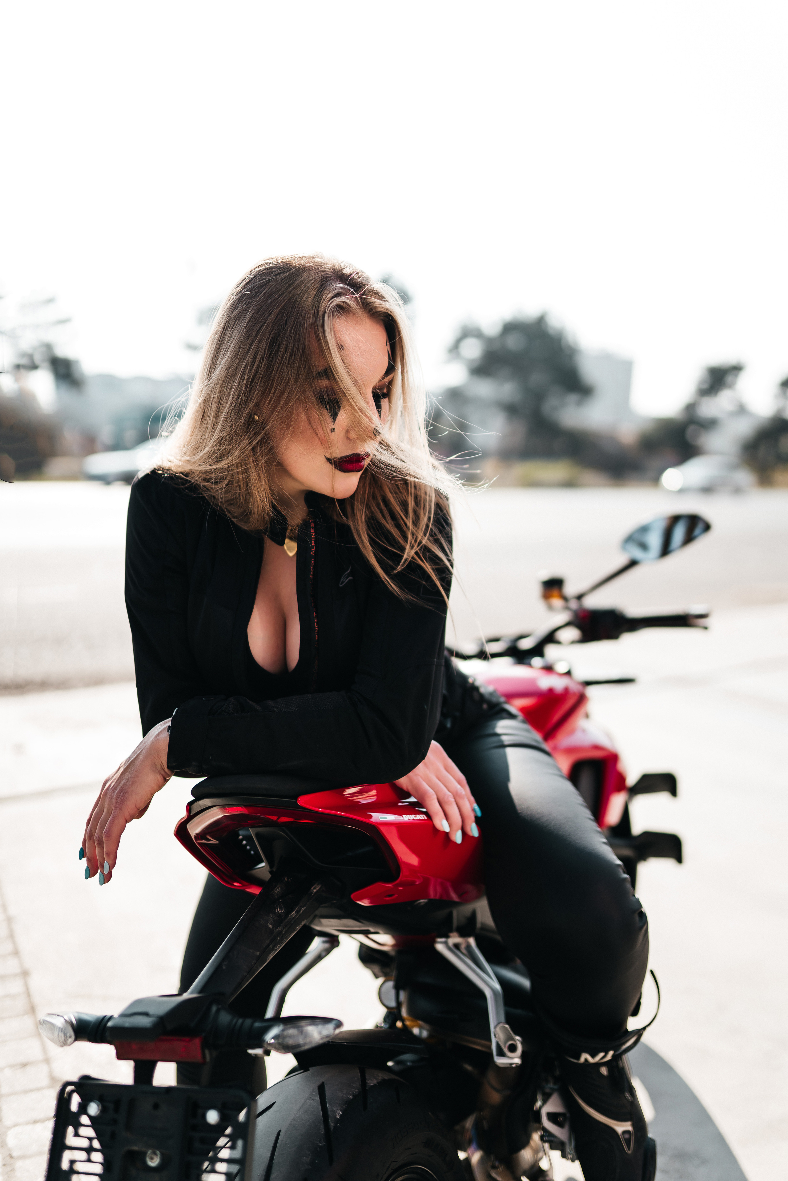 Ducati крансодар. Создаю контент для бизнеса- Андрей Корниенко и упаковываю компании и экспертов в Краснодаре