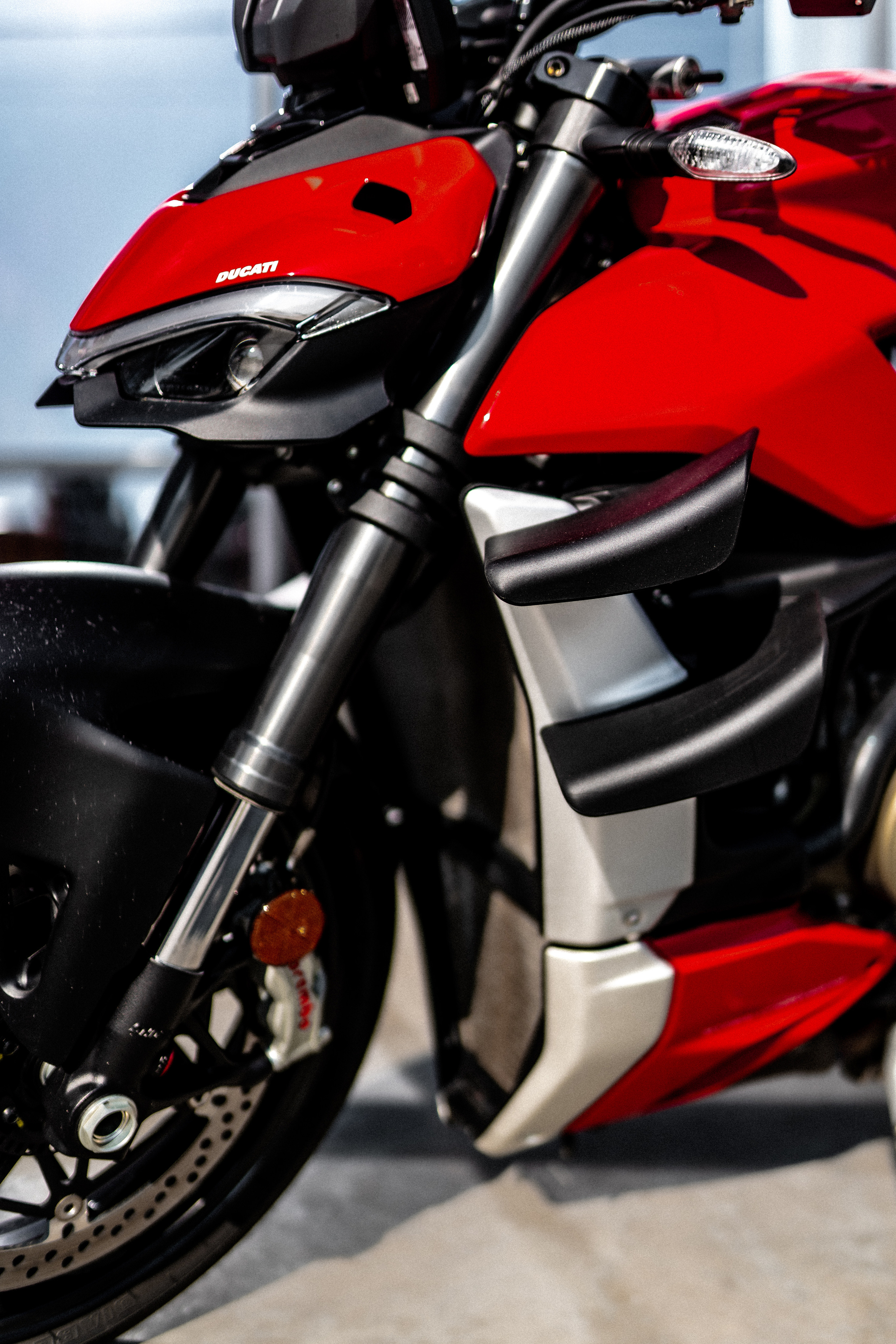 Ducati крансодар. Создаю контент для бизнеса- Андрей Корниенко и упаковываю компании и экспертов в Краснодаре