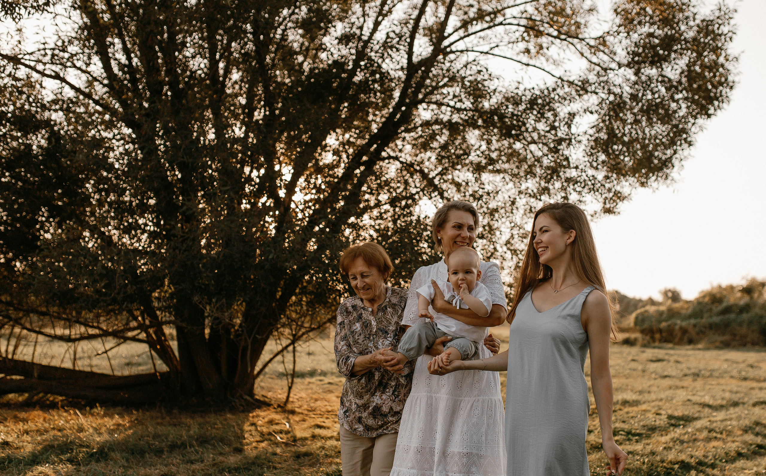4 поколения. Семейный фотограф Губкин/Старый Оскол