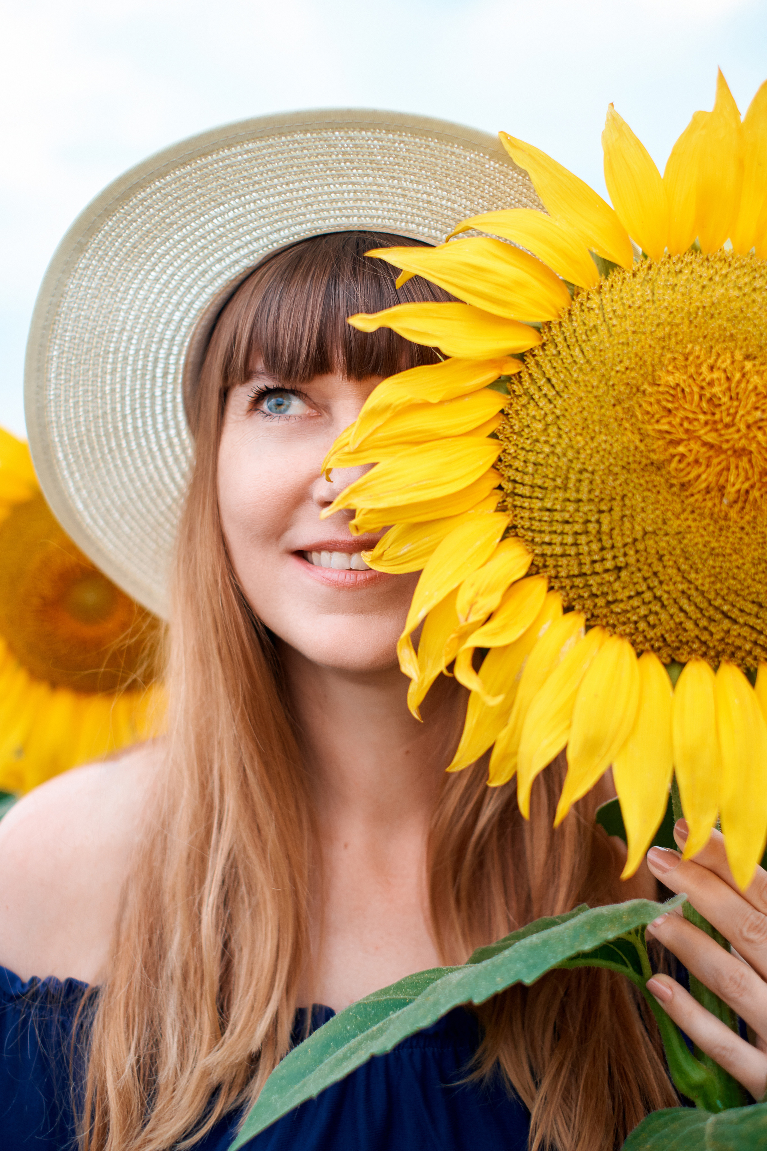 Наталья. Подсолнухи. Фотограф Таганрог Анна Трайжон