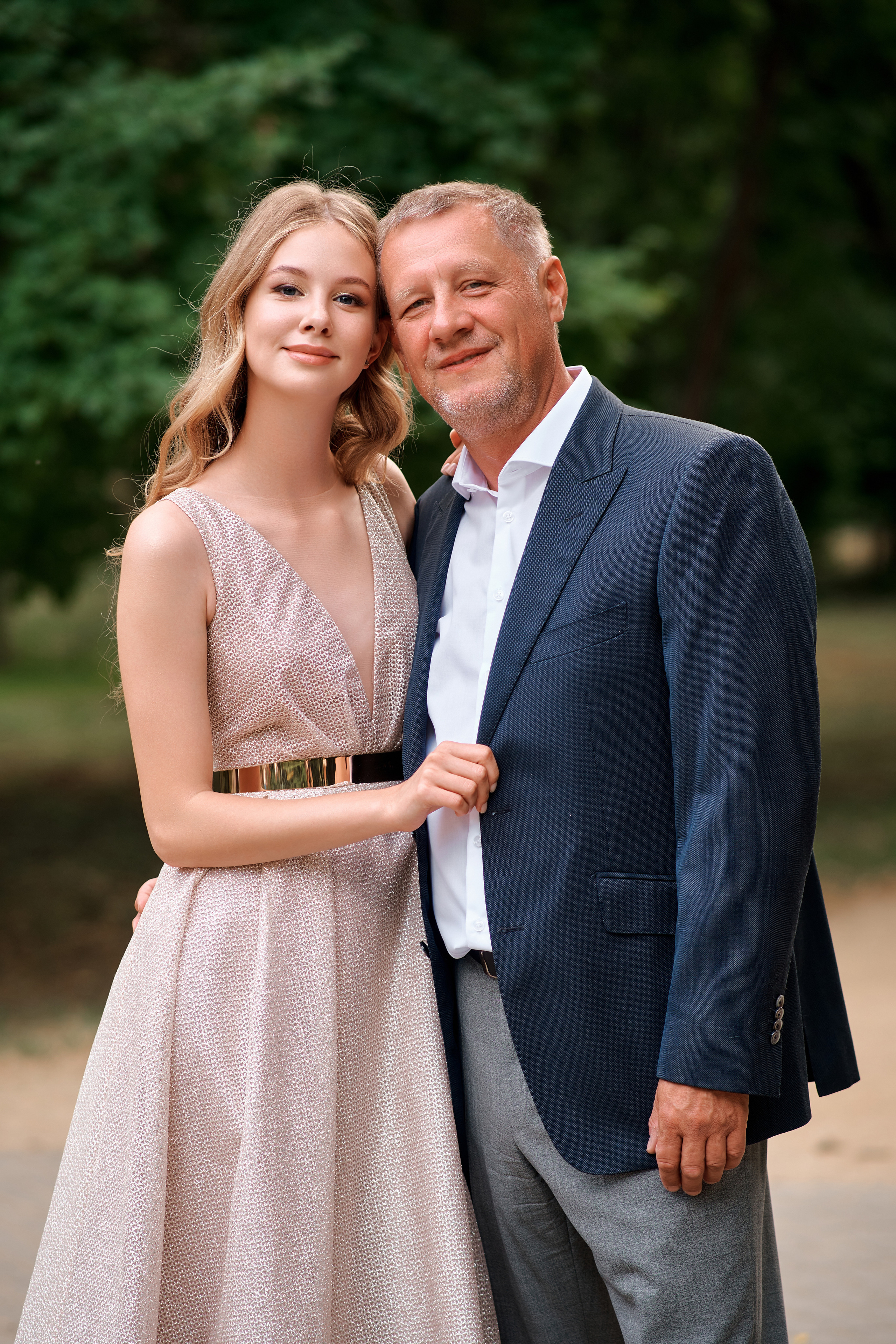 Семейная фотосессия перед выпускным. Фотограф Таганрог Анна Трайжон