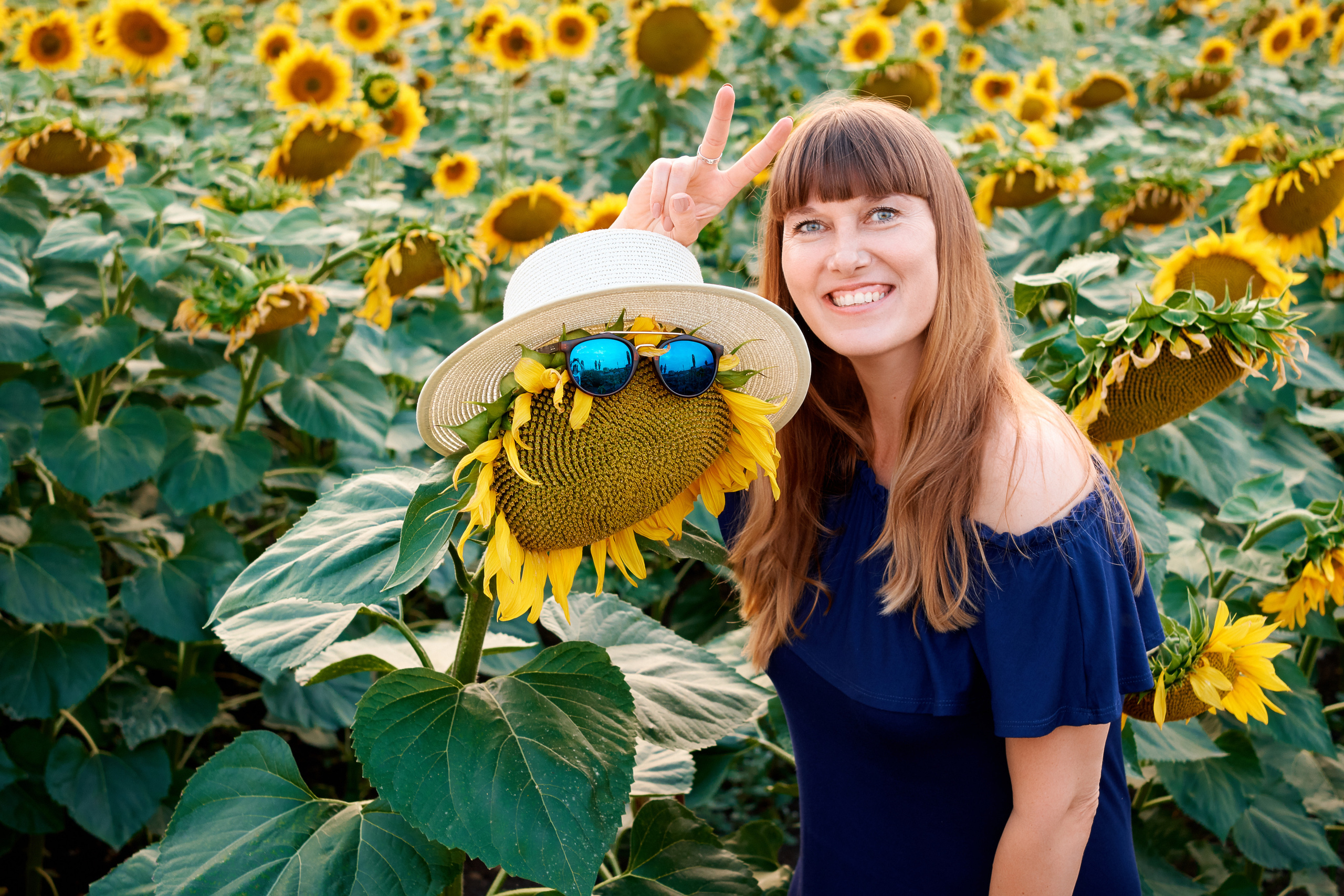 Наталья. Подсолнухи. Фотограф Таганрог Анна Трайжон
