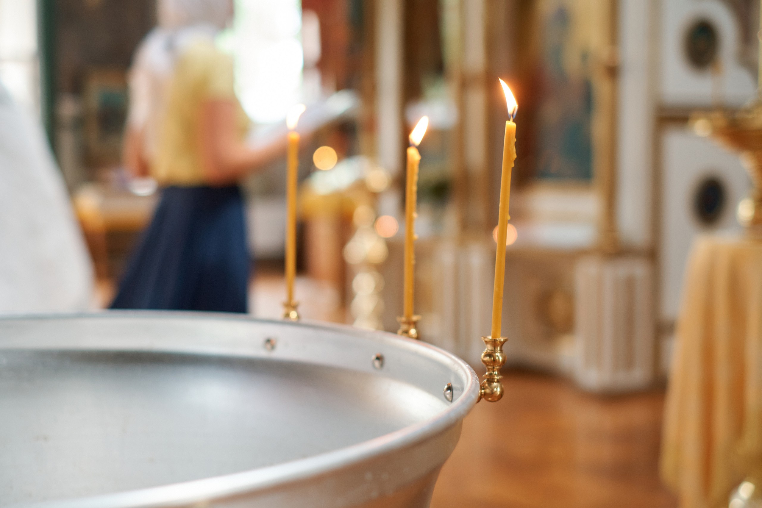 Крестины Жени. Крестовоздвиженский храм с. Троицкое. Фотограф Таганрог Анна Трайжон