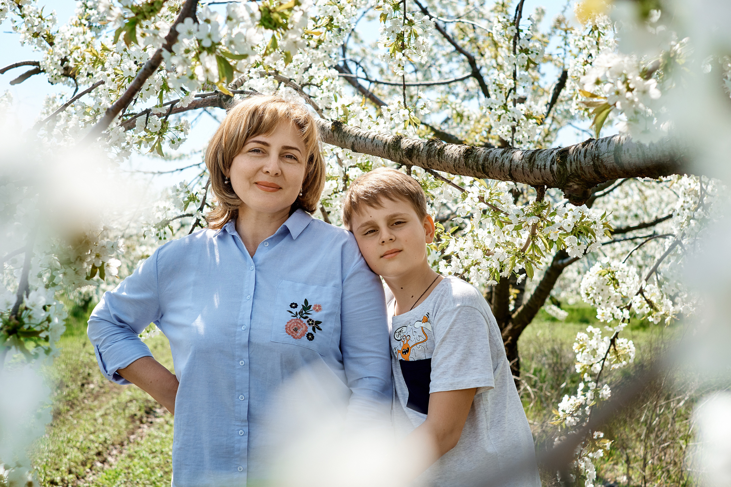 Фотосессия в цветущих садах. Фотограф Таганрог Анна Трайжон