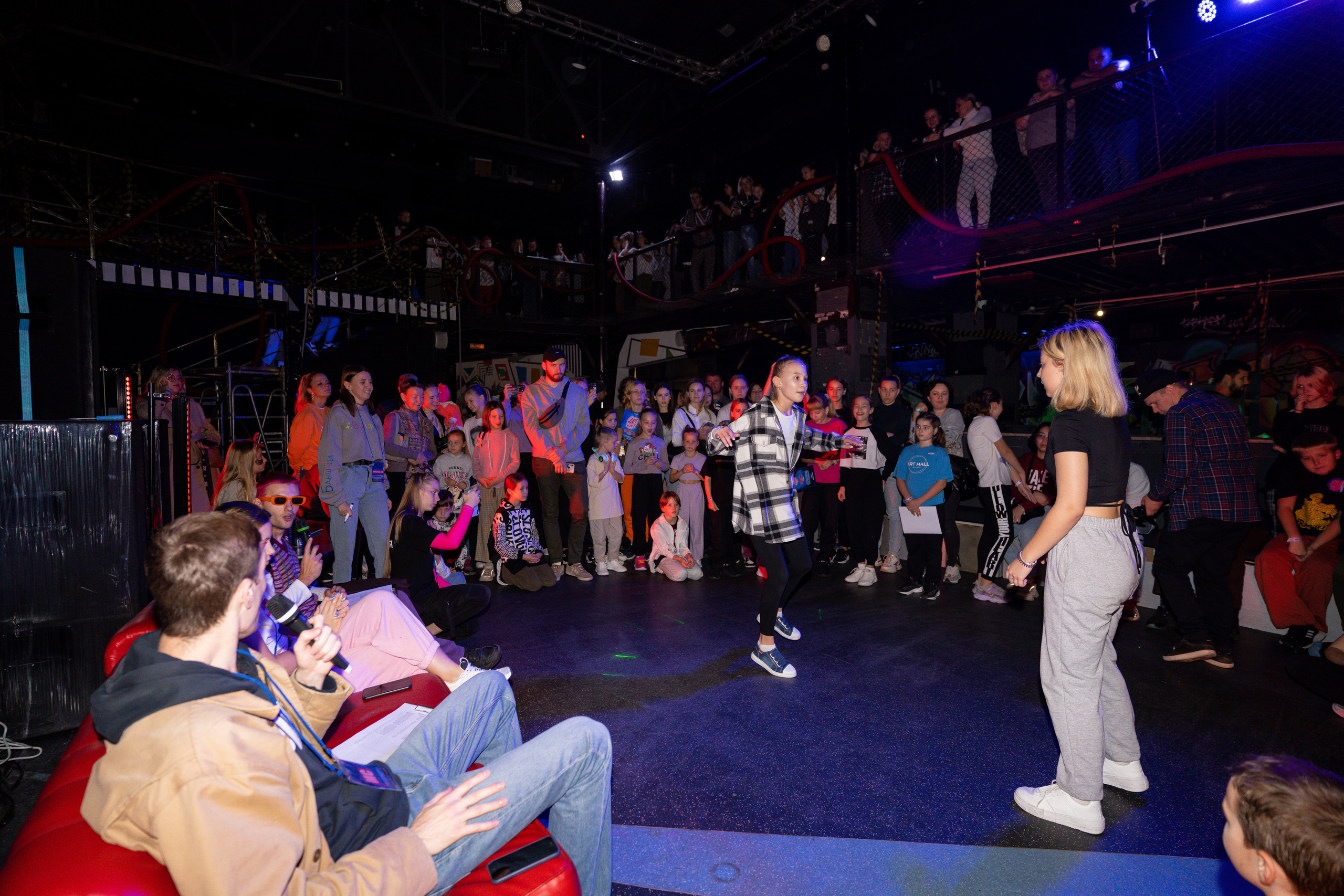 Репортажная фотосъемка танцев. Видеограф Алексей Жарков