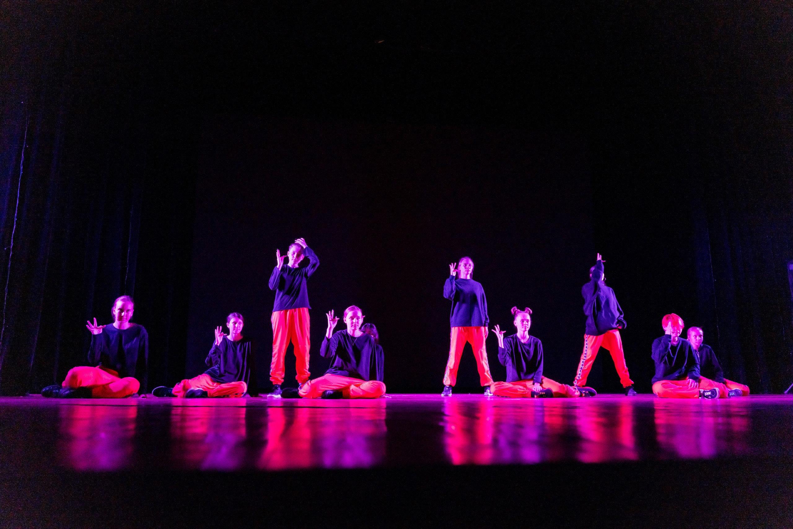 Репортажная фотосъемка танцев. Видеограф Алексей Жарков