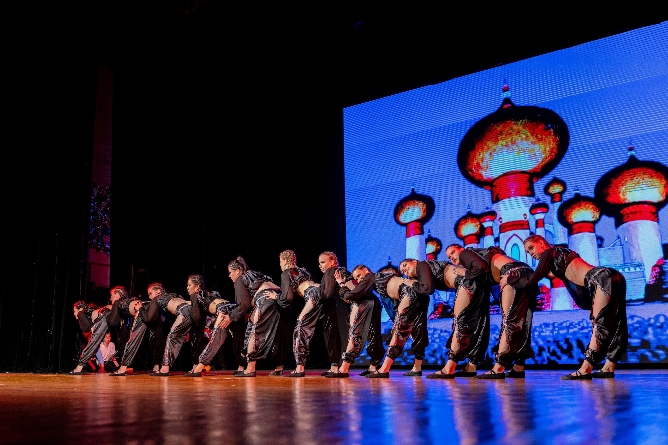 Репортажная фотосъемка танцев. Видеограф Алексей Жарков