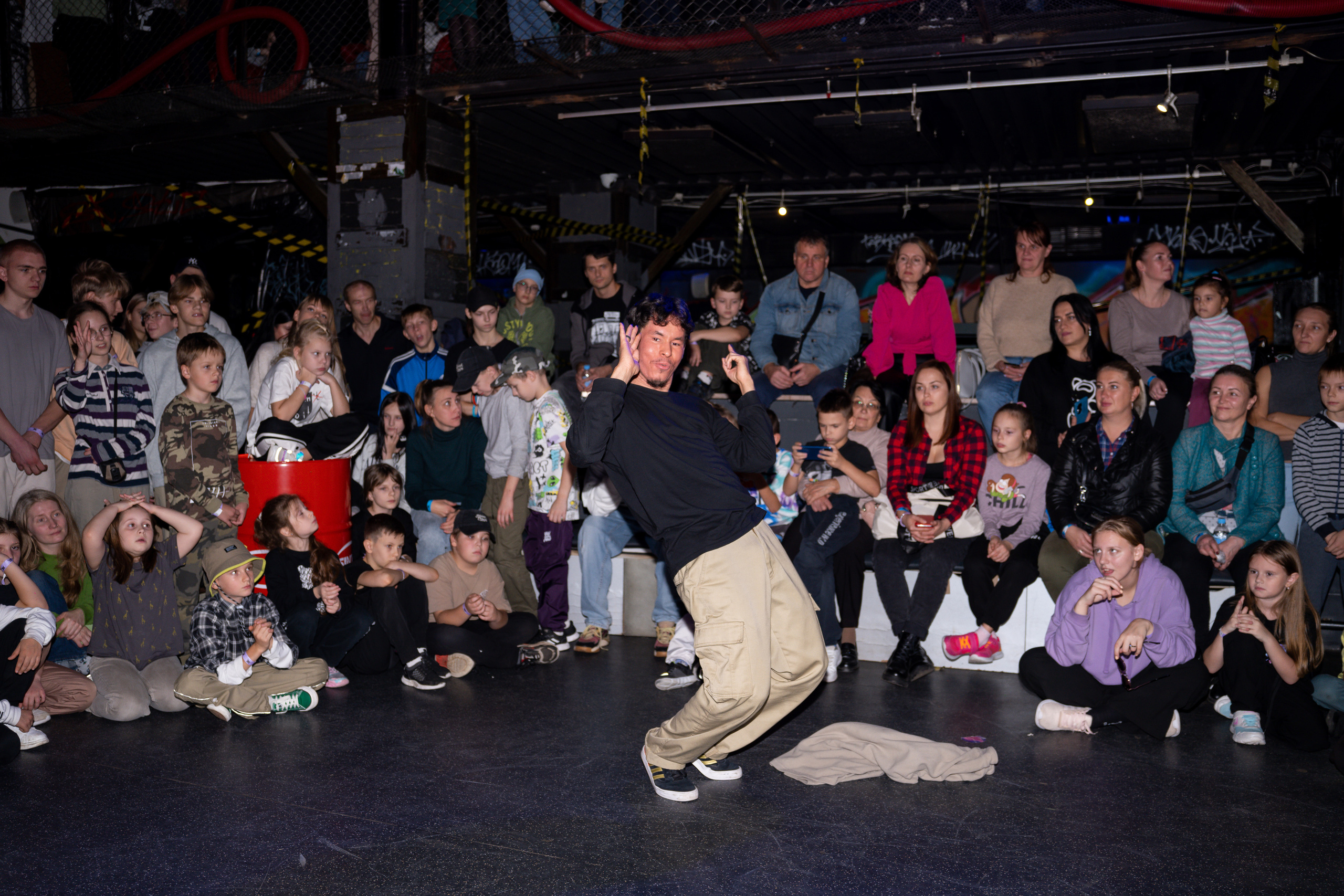 Репортажная фотосъемка танцев. Видеограф Алексей Жарков