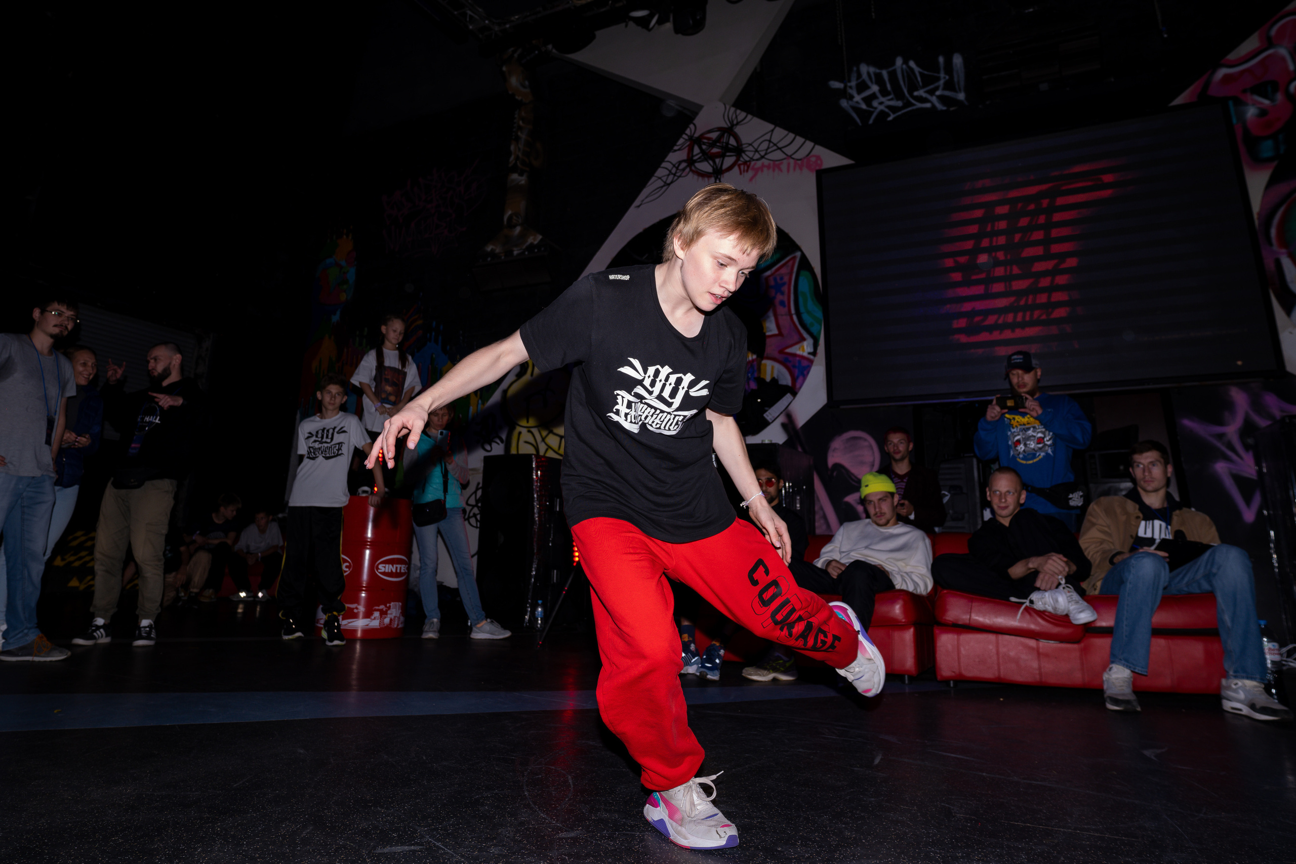 Репортажная фотосъемка танцев. Видеограф Алексей Жарков