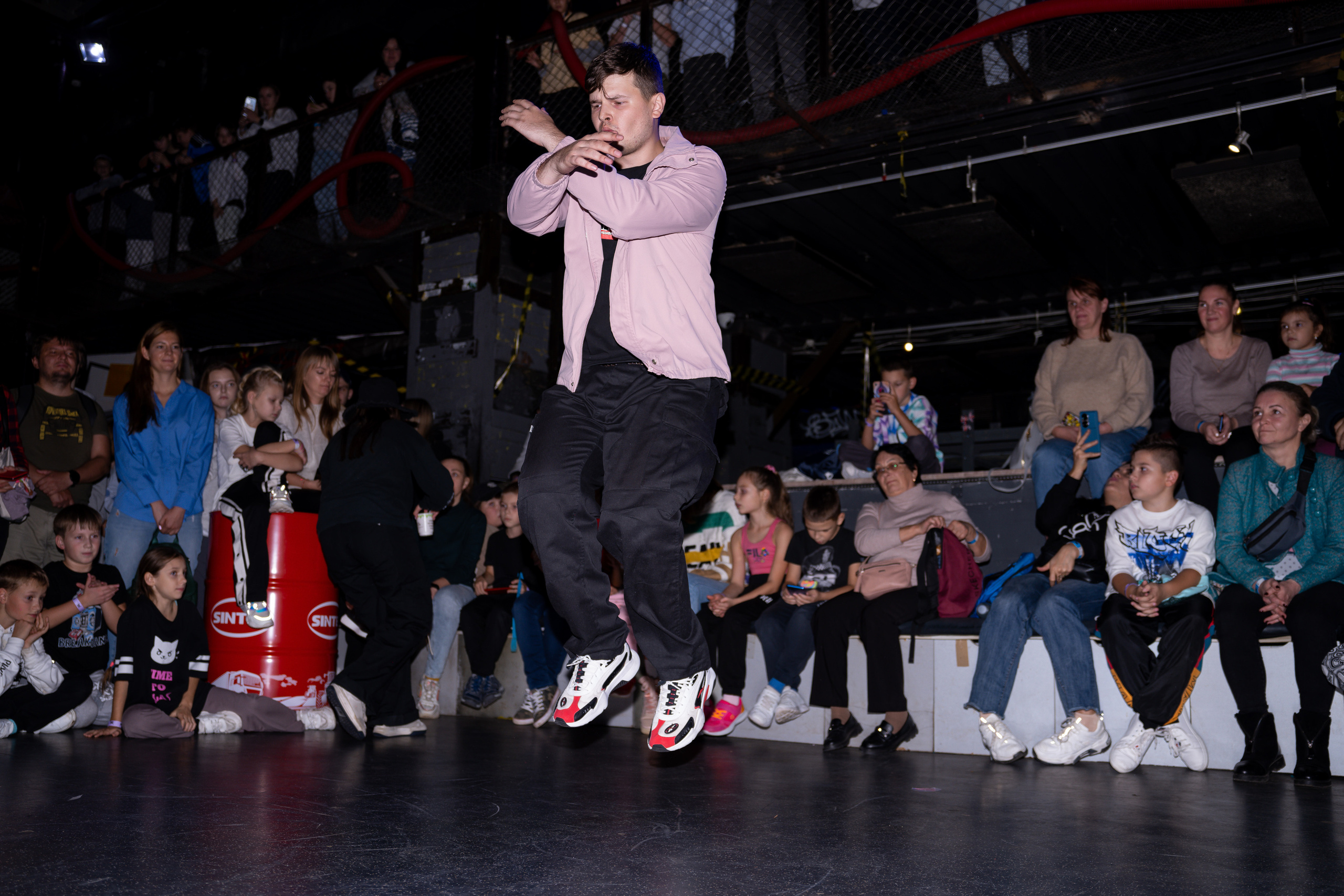 Репортажная фотосъемка танцев. Видеограф Алексей Жарков