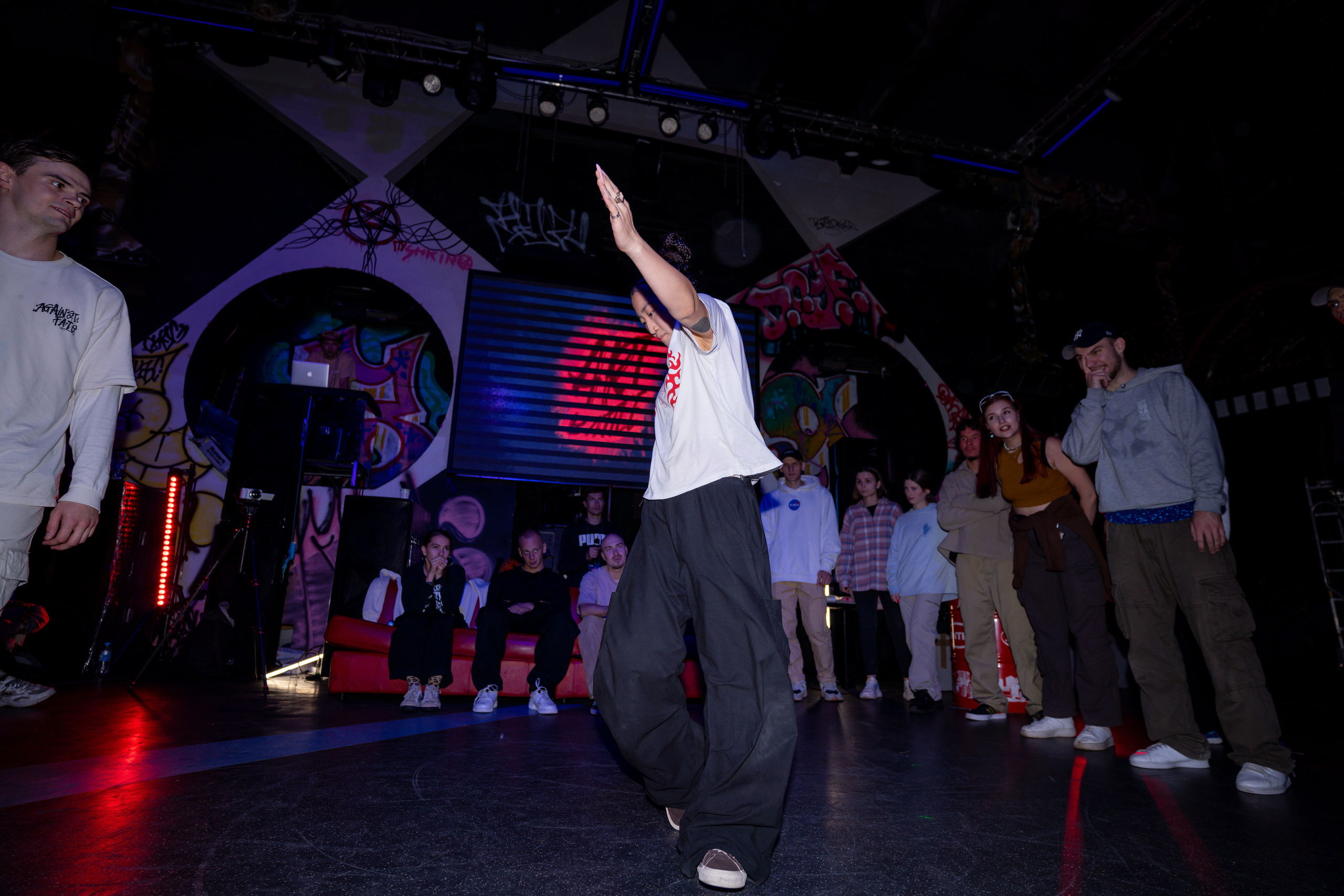 Репортажная фотосъемка танцев. Видеограф Алексей Жарков