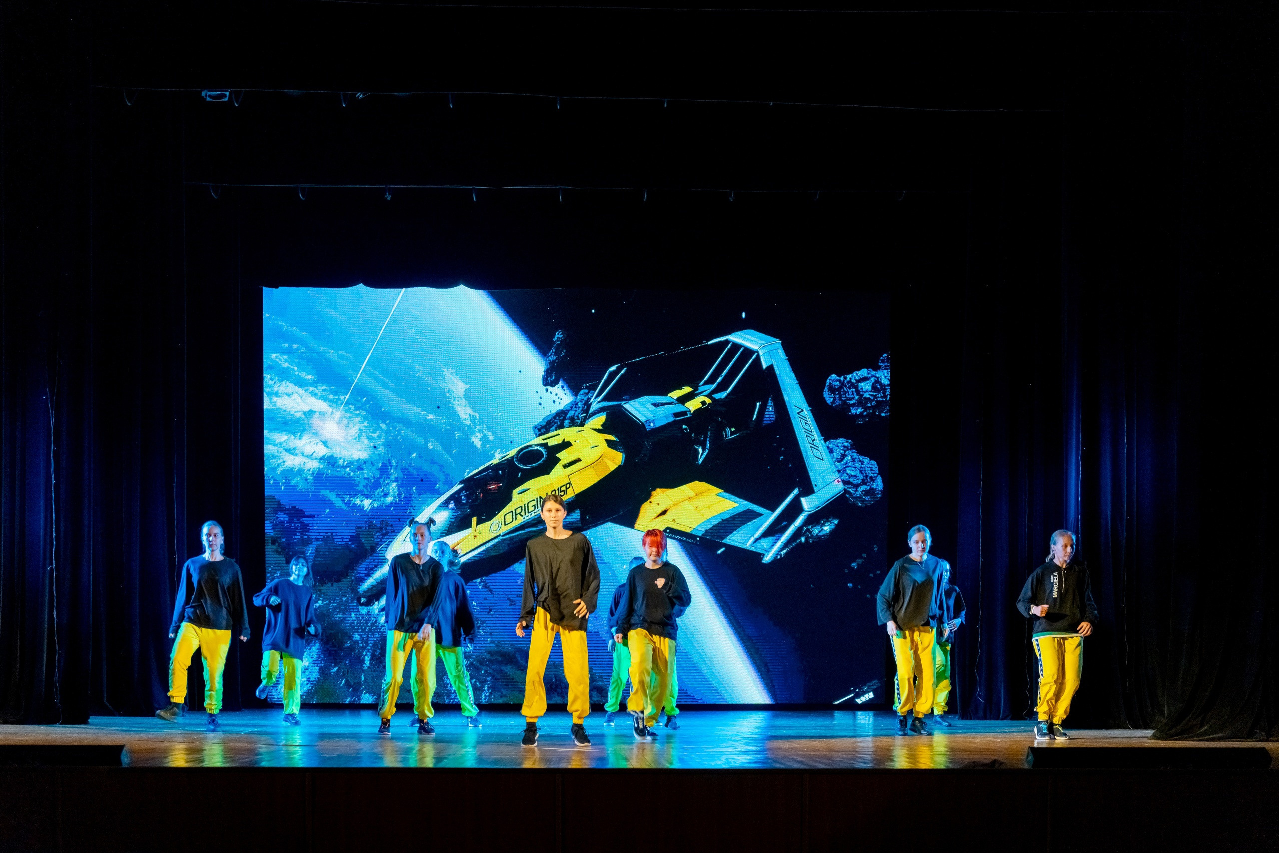 Репортажная фотосъемка танцев. Видеограф Алексей Жарков