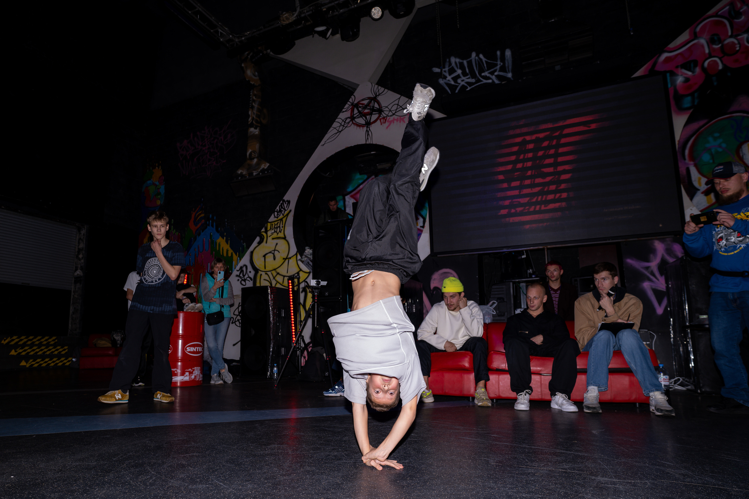 Репортажная фотосъемка танцев. Видеограф Алексей Жарков