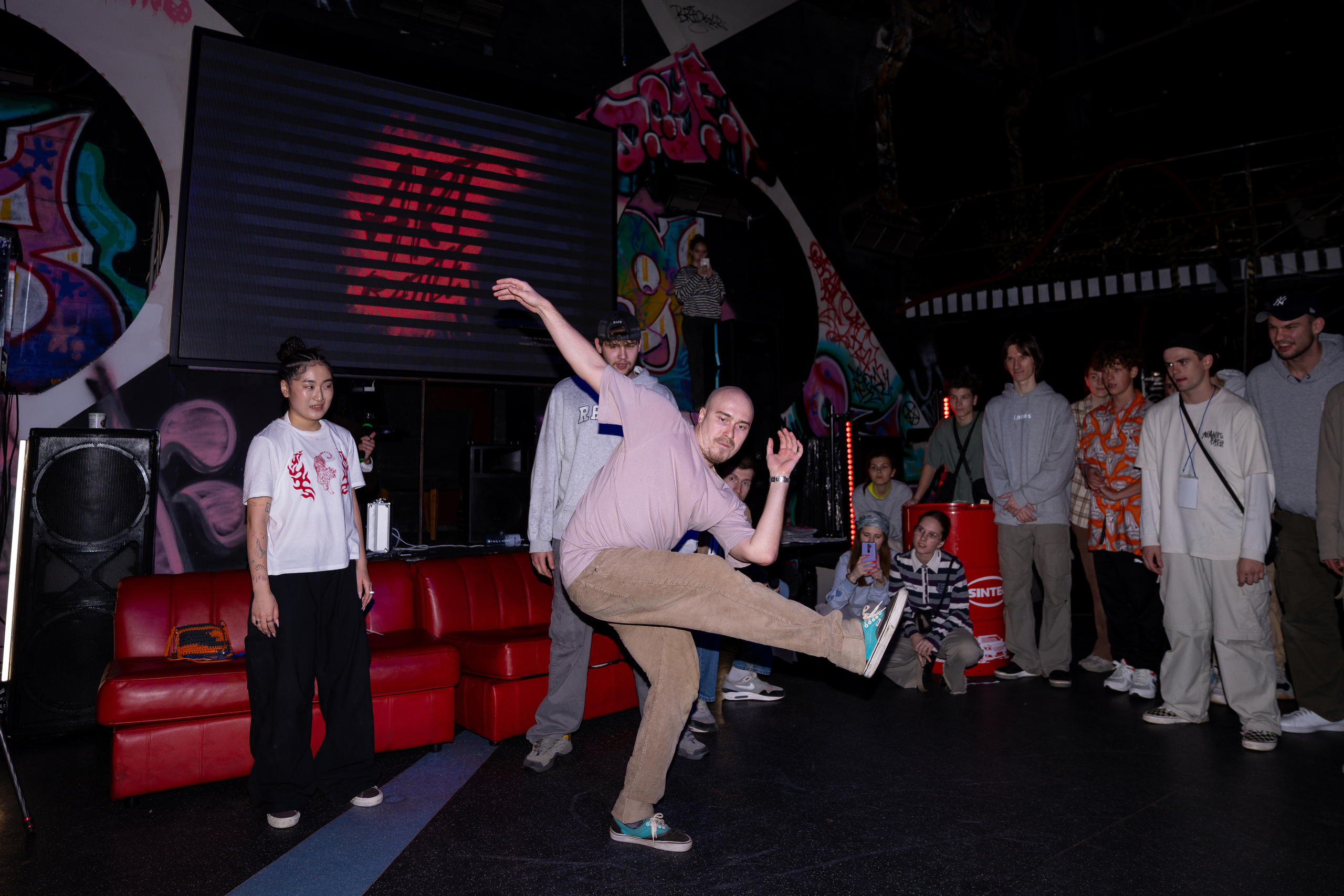 Репортажная фотосъемка танцев. Видеограф Алексей Жарков