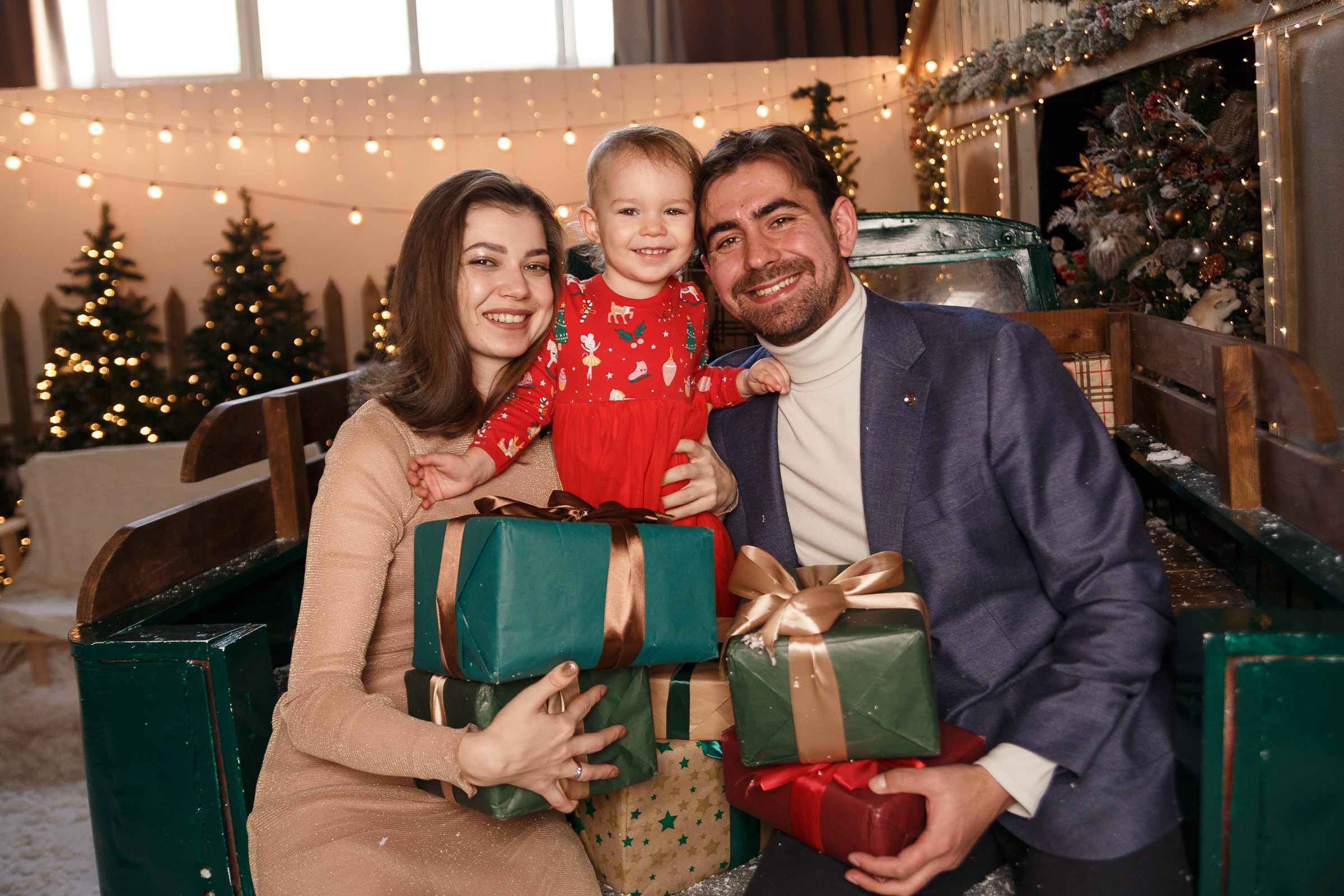 Вера, Роман и Мира. Свадебный и семейный фотограф в Новосибирске Дарья Кель