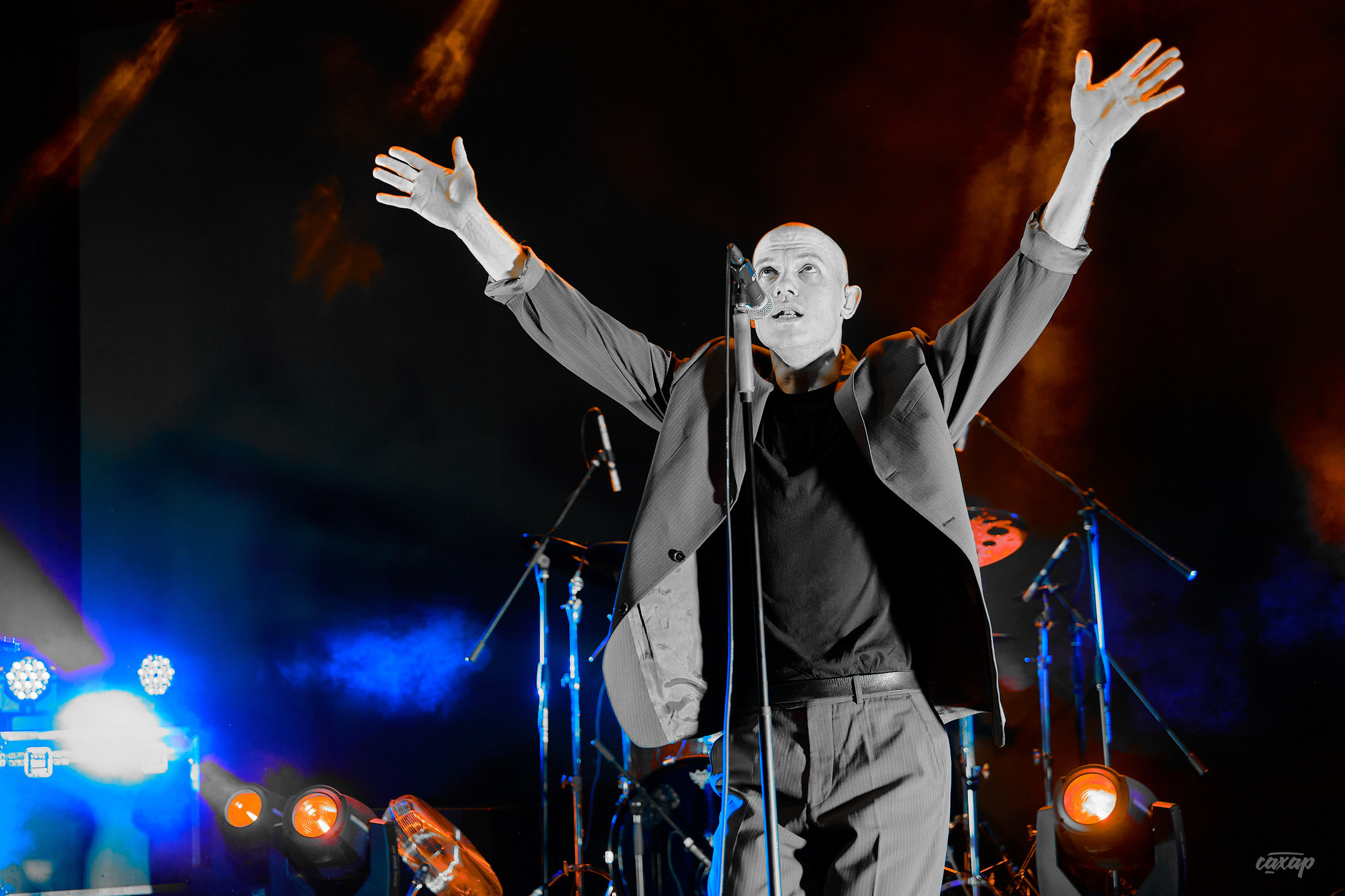 Shortparis. Профессиональный фотограф в Екатеринбурге Юра Сахар