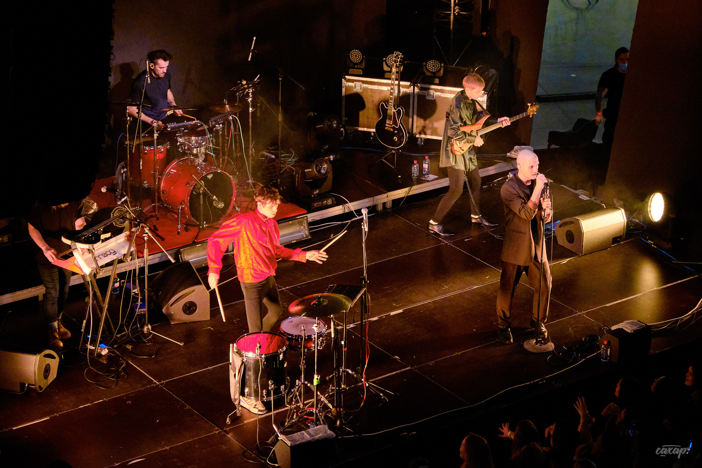 Shortparis. Профессиональный фотограф в Екатеринбурге Юра Сахар