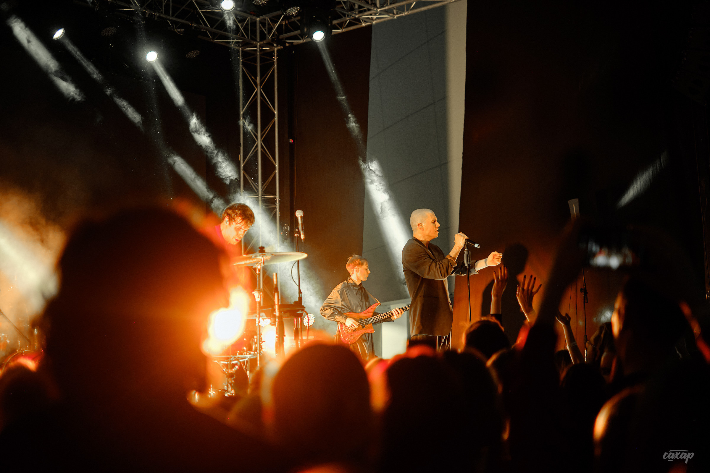 Shortparis. Профессиональный фотограф в Екатеринбурге Юра Сахар