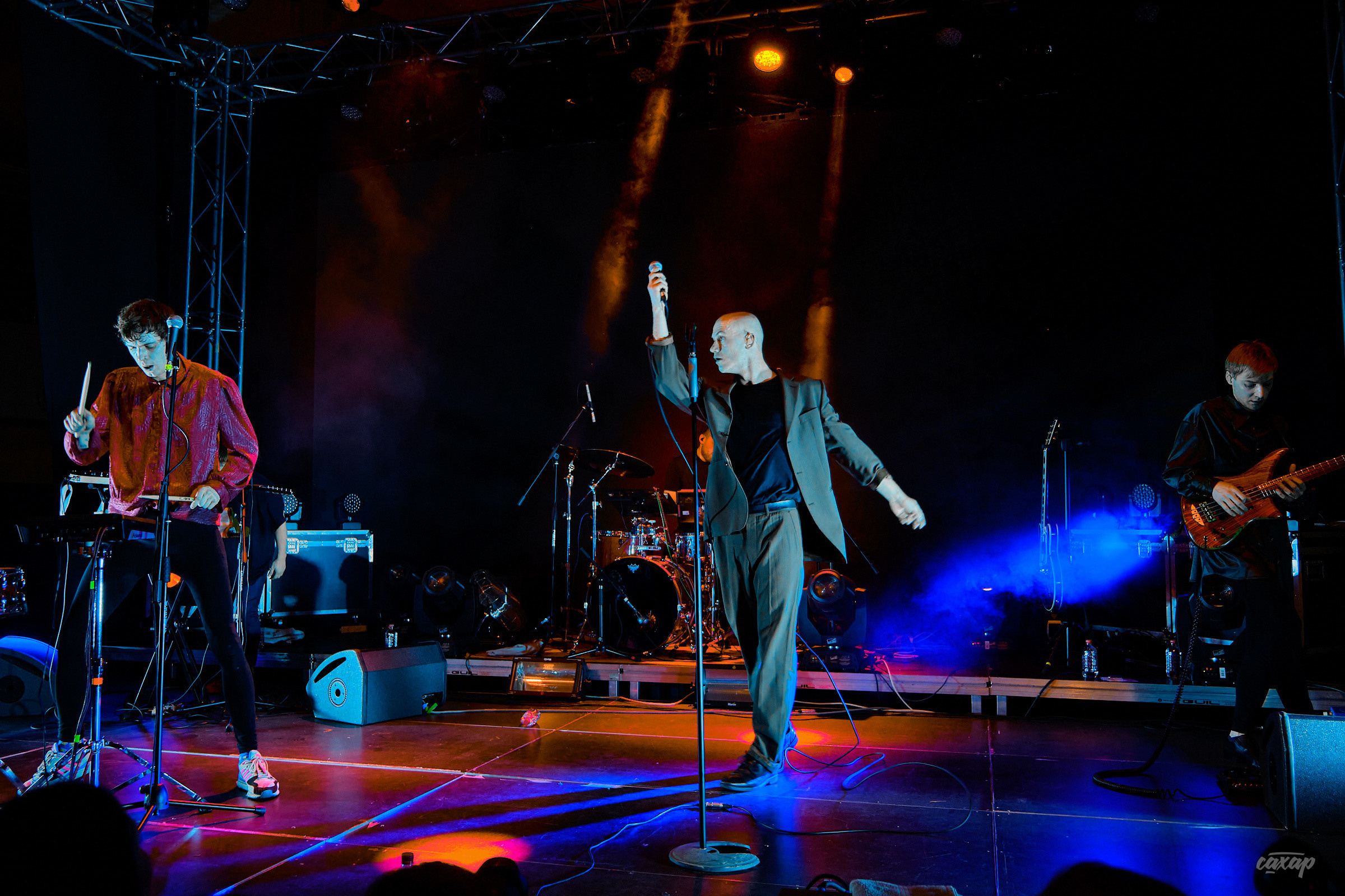 Shortparis. Профессиональный фотограф в Екатеринбурге Юра Сахар