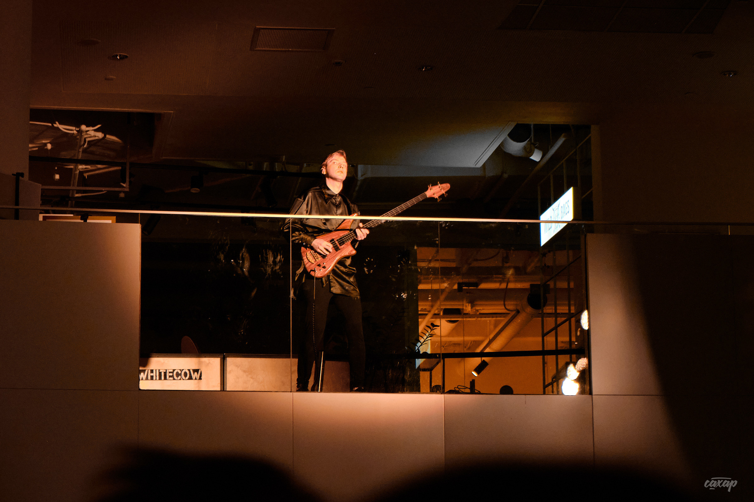 Shortparis. Профессиональный фотограф в Екатеринбурге Юра Сахар