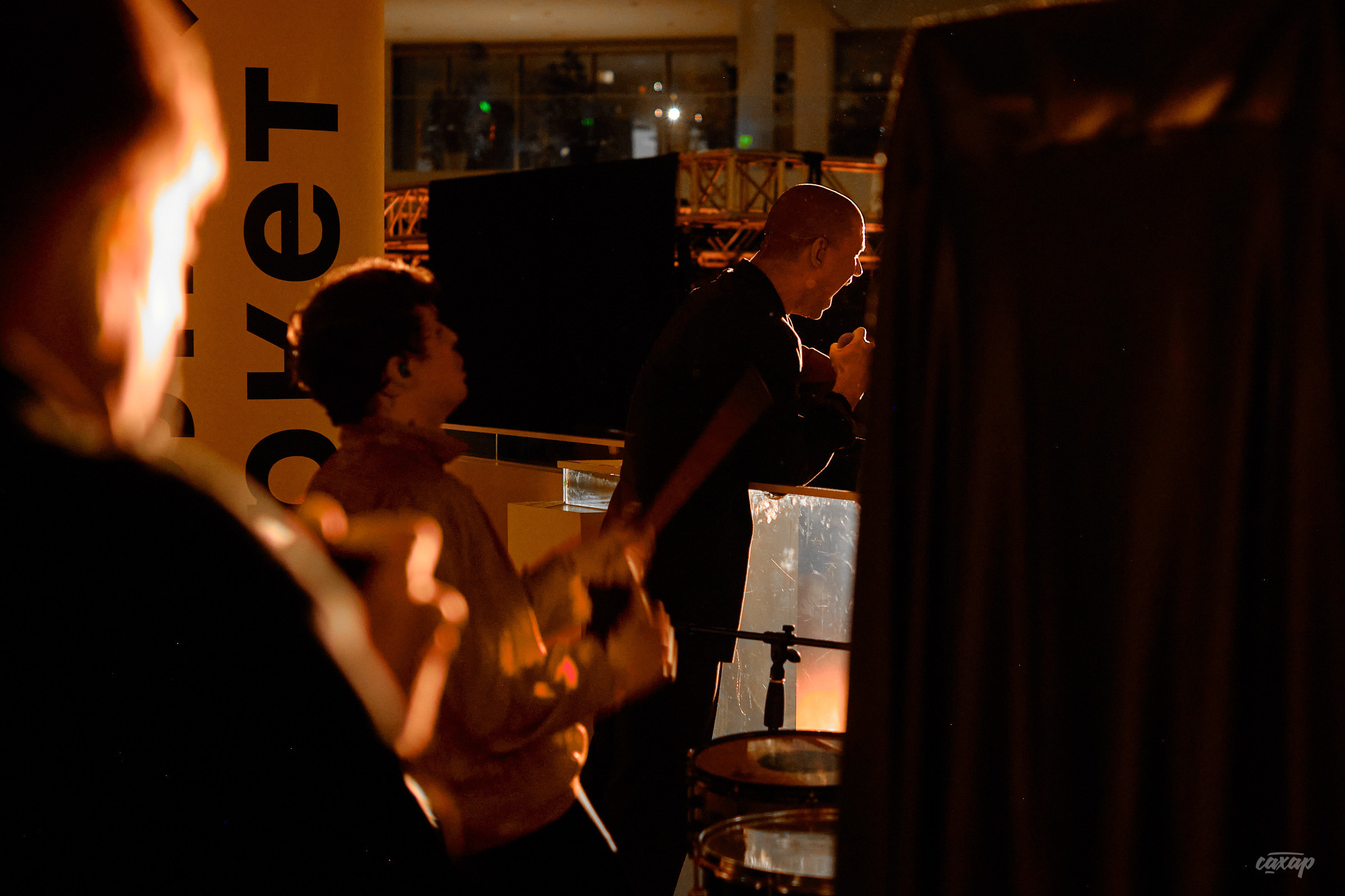 Shortparis. Профессиональный фотограф в Екатеринбурге Юра Сахар