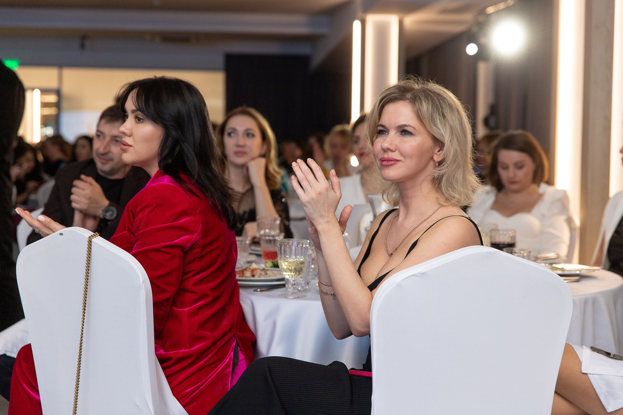 Fashion week ELDERMAFILL 2.0 CITY PARK. Интерьерный и фуд фотограф в Иркутске Дмитрий Арно