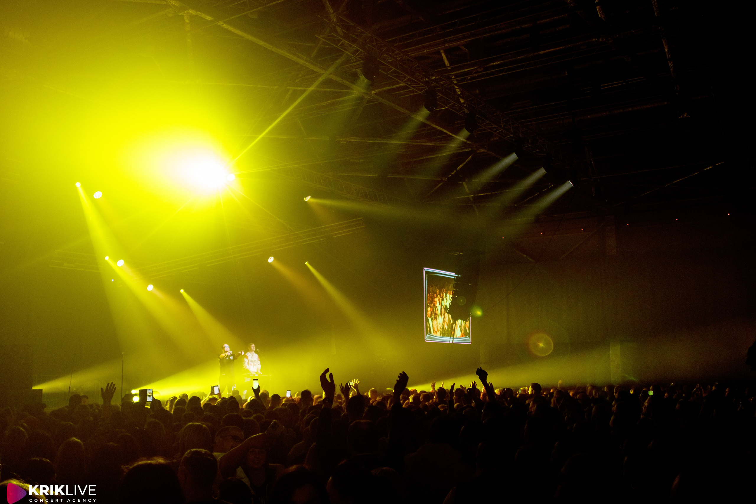 Дискач 90-х. Портретный и пейзажный фотограф Никита Павлов