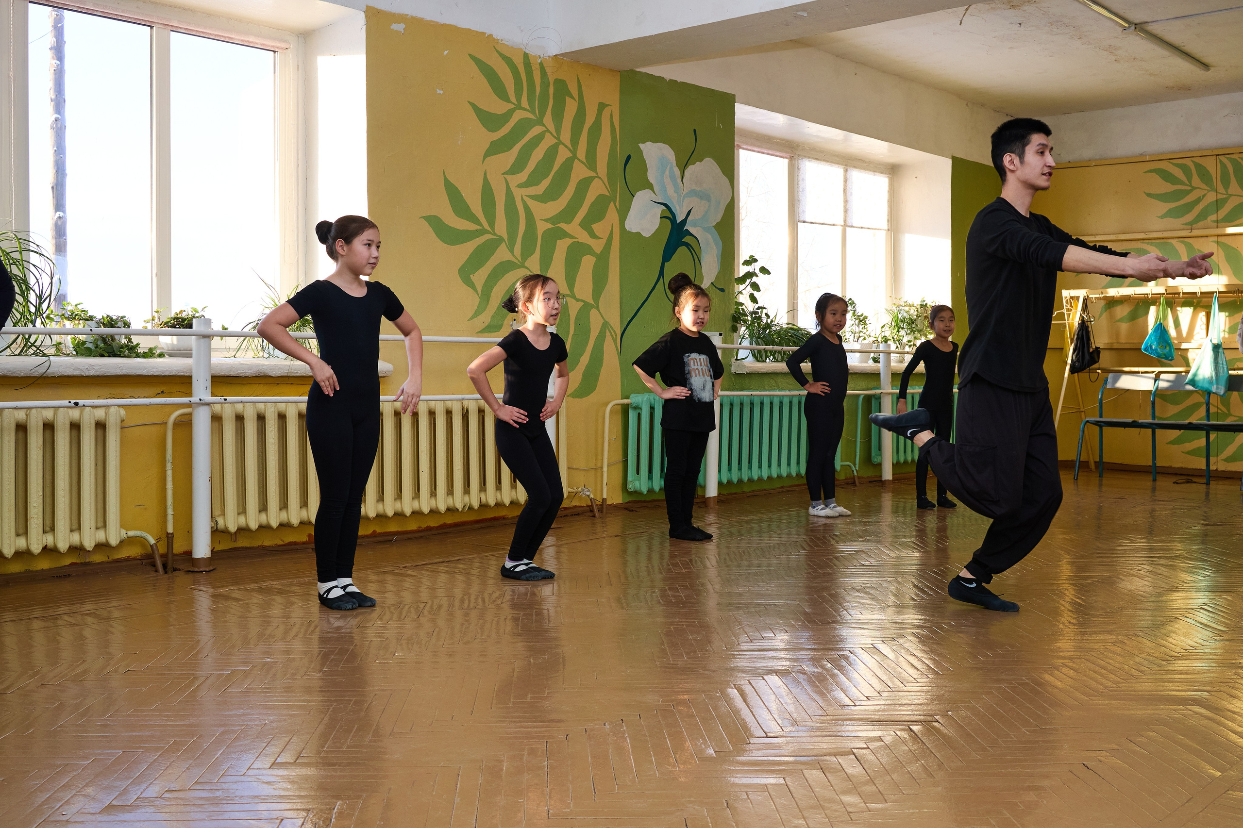 Танцы. Главная