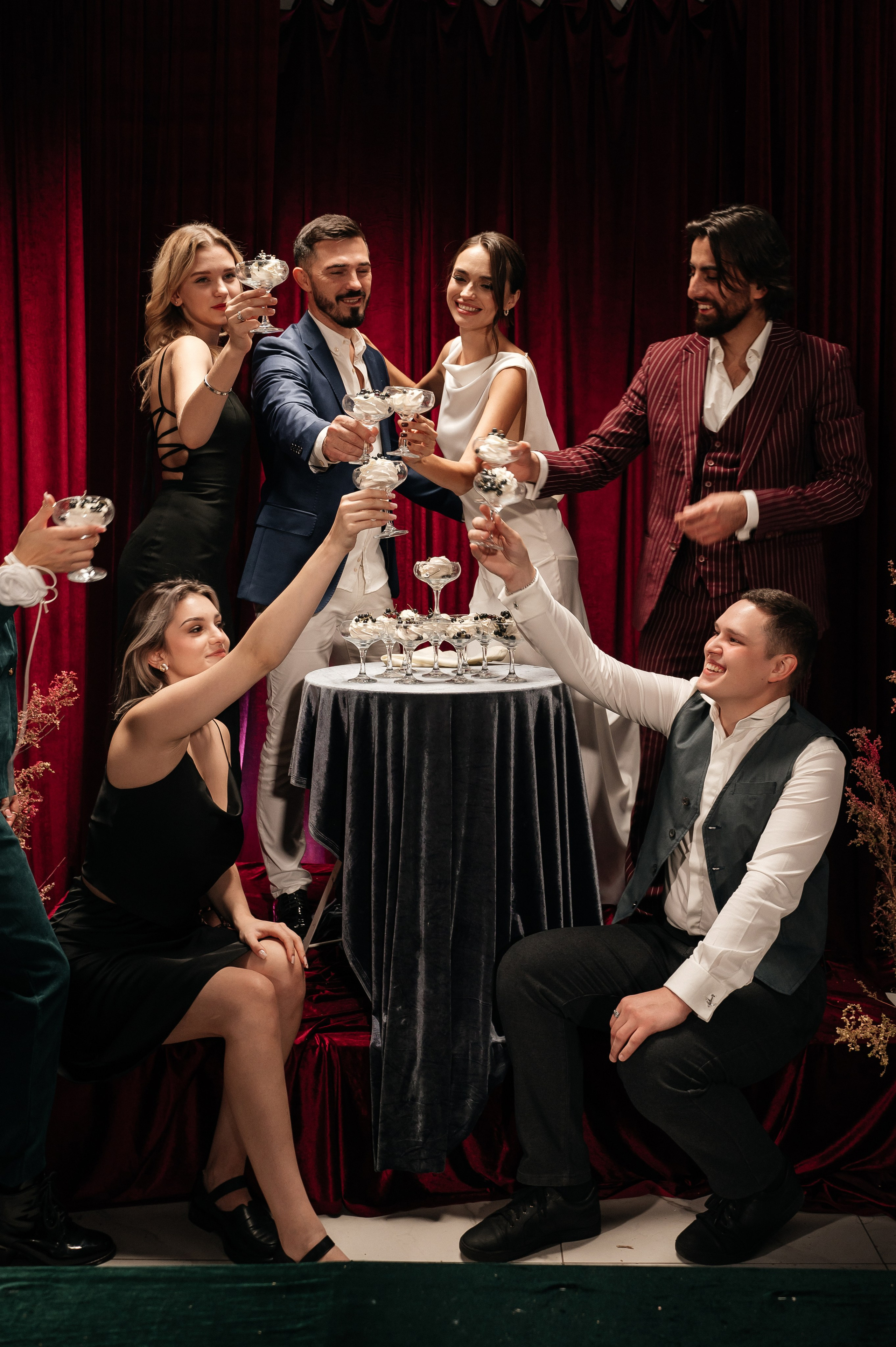 Красные линии. Свадебный и семейный фотограф в Красноярске Виктория Тимонина