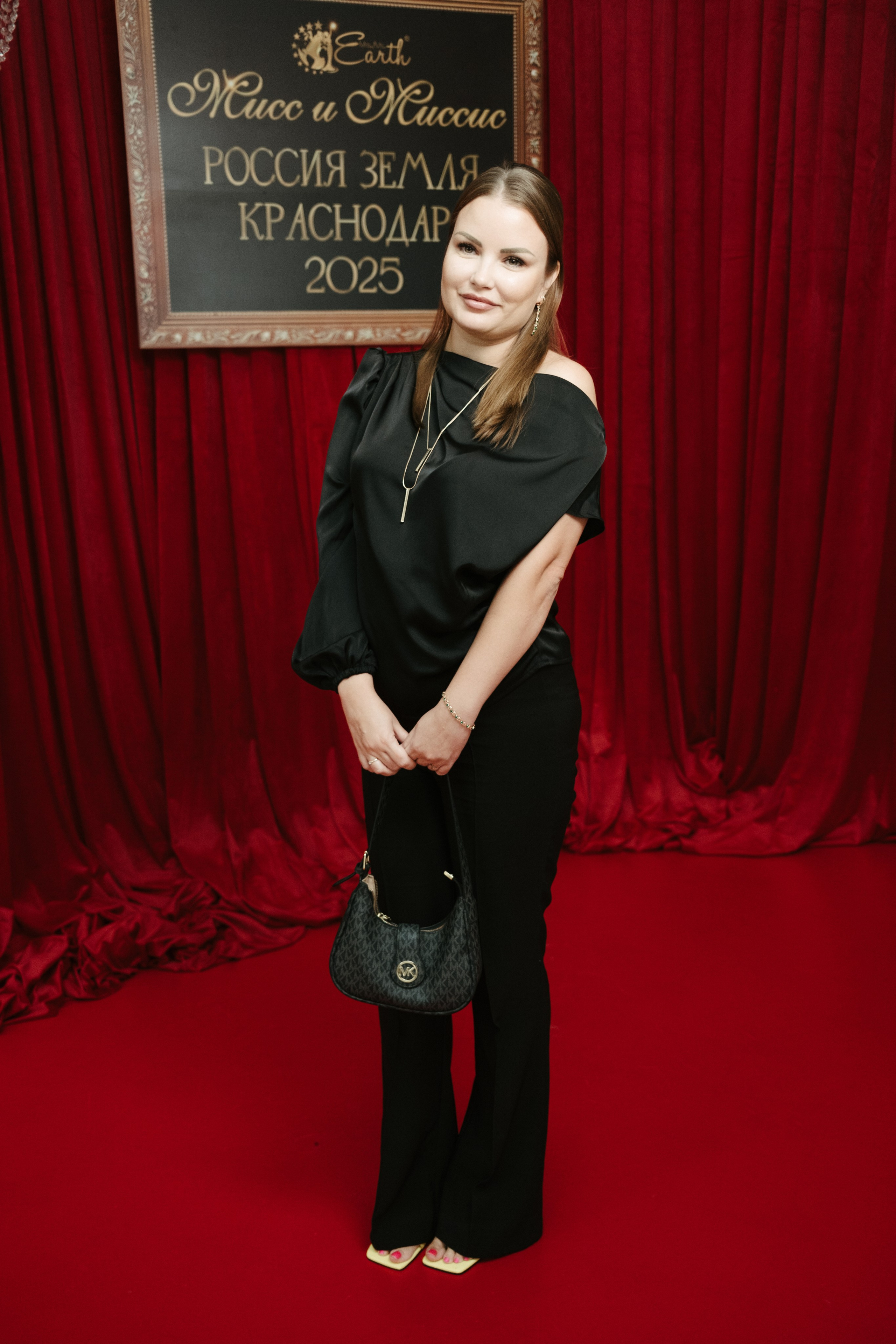 Мисс и Миссис Россия Земли Краснодар 2025. Свадебный и репортажной фотограф Денис Ожигин в Краснодаре и Краснодарском крае