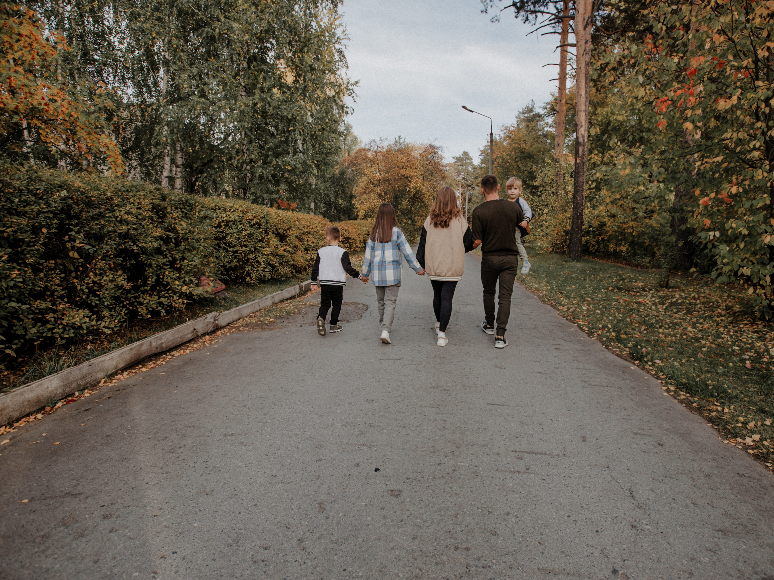 Максим Настя Валерия Юра и Матвей. Семейный и детский фотограф в  г. Екатеринбурге Холодова Юлия