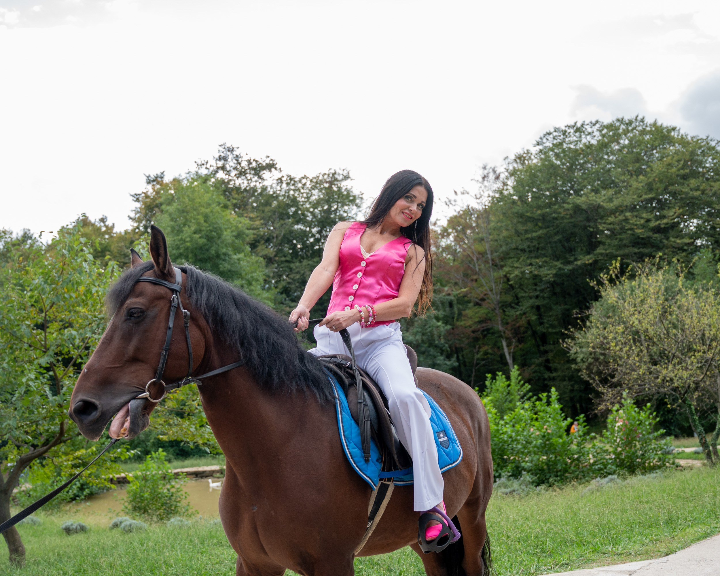 Ферма «ЭКЗАРХО» 03.10.2024 г. Фотографирую счастливых людей в Сочи