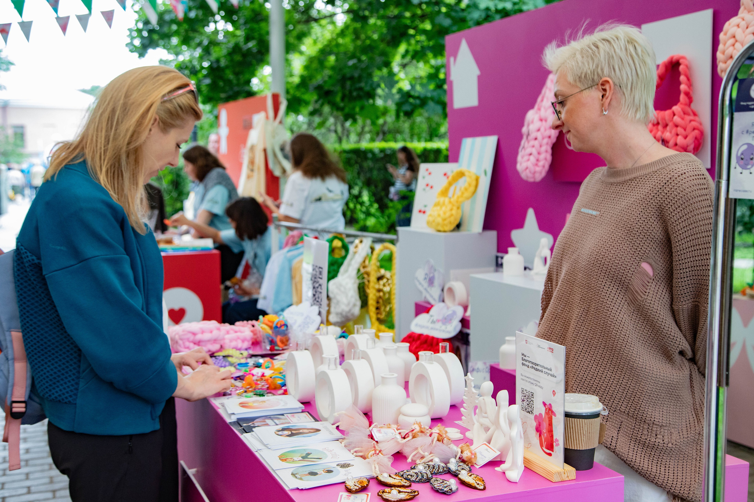 Съемка для благотворительного фонда. Женский фотограф в Москве Рина Леонтьева
