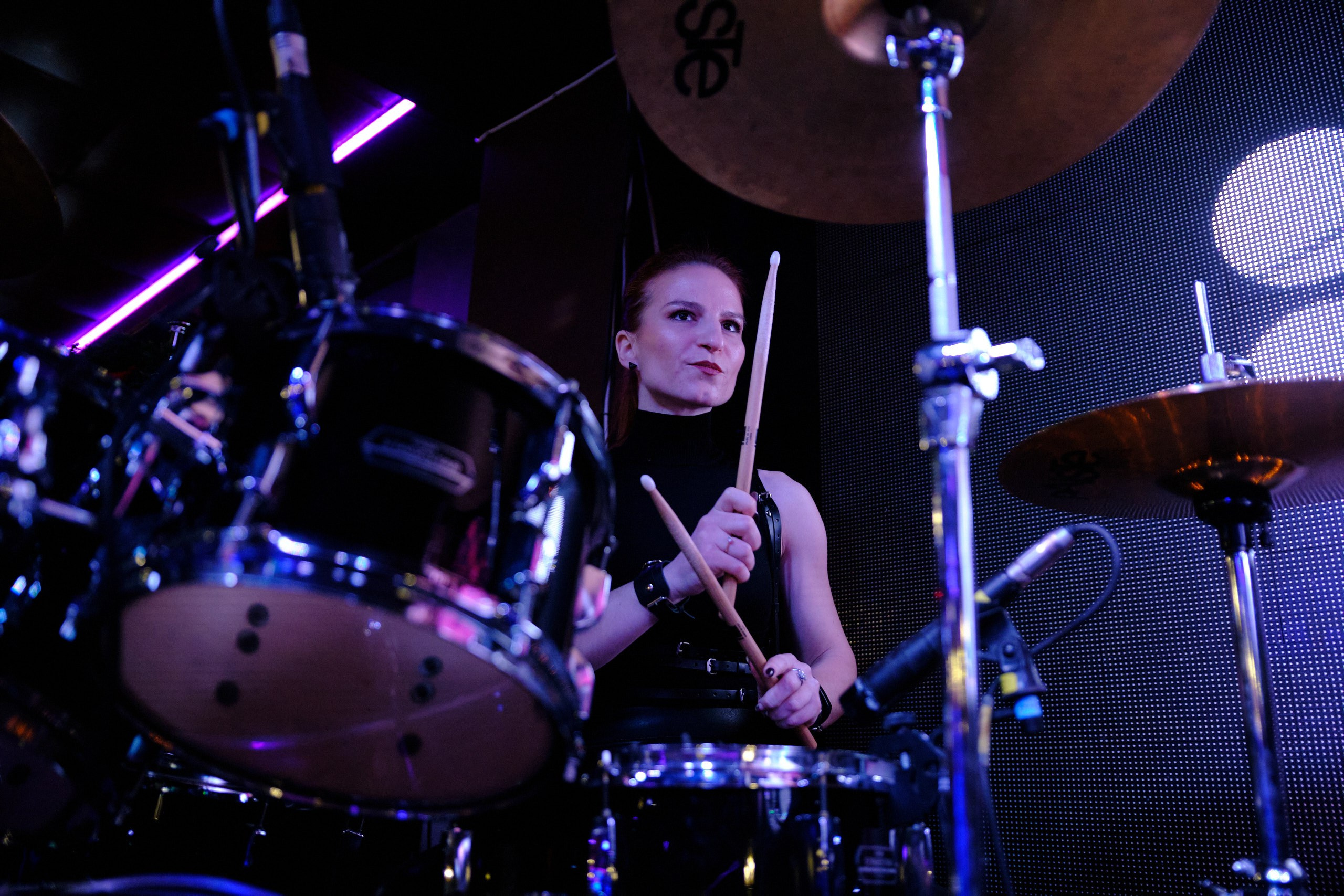 CocoBongo. Антон Ив