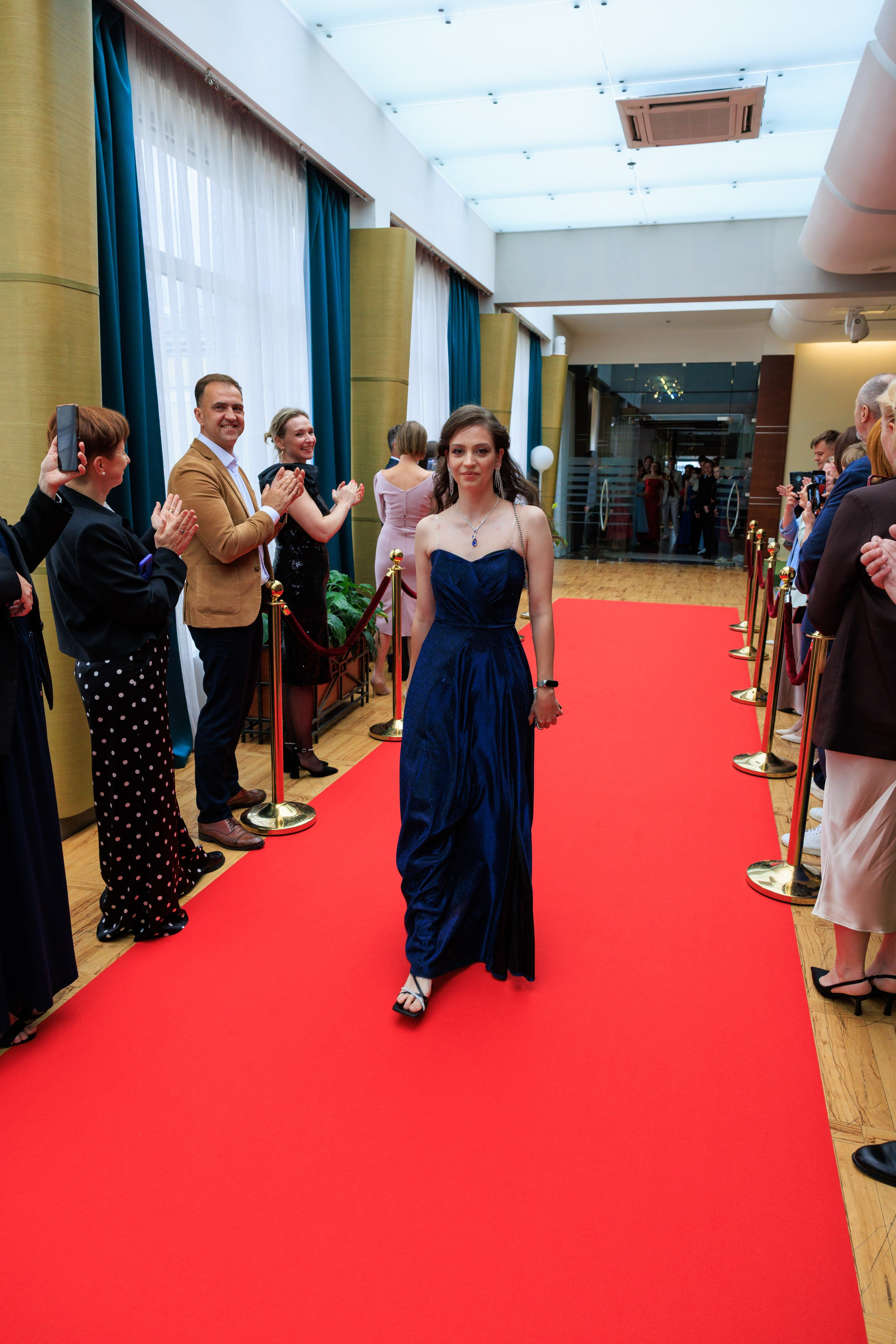 Выпускной лицея 244. Фотограф Александр Заломаев