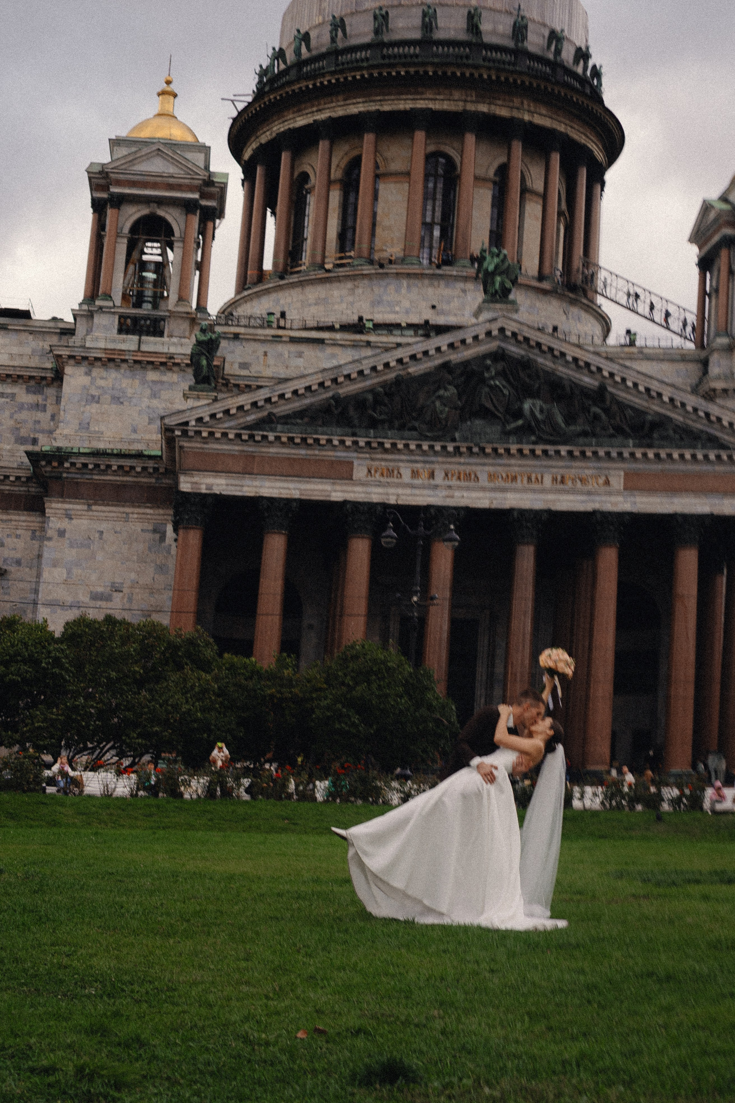 ЗАГС И ПРОГУЛКА 2 ЧАСА. Профессиональный фотограф, Санкт-Петербург — Виктория Богомолова