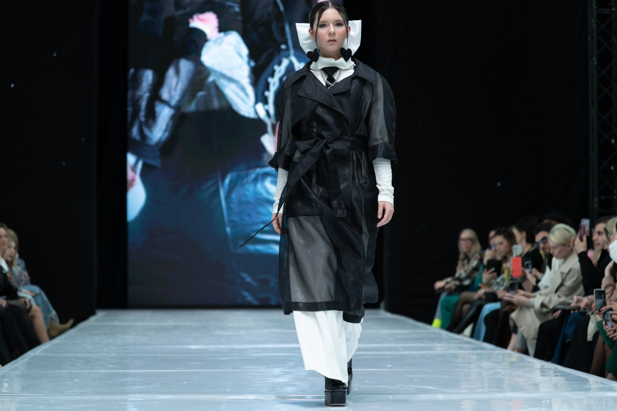 DEVUSI / 23. Sakunov Photo