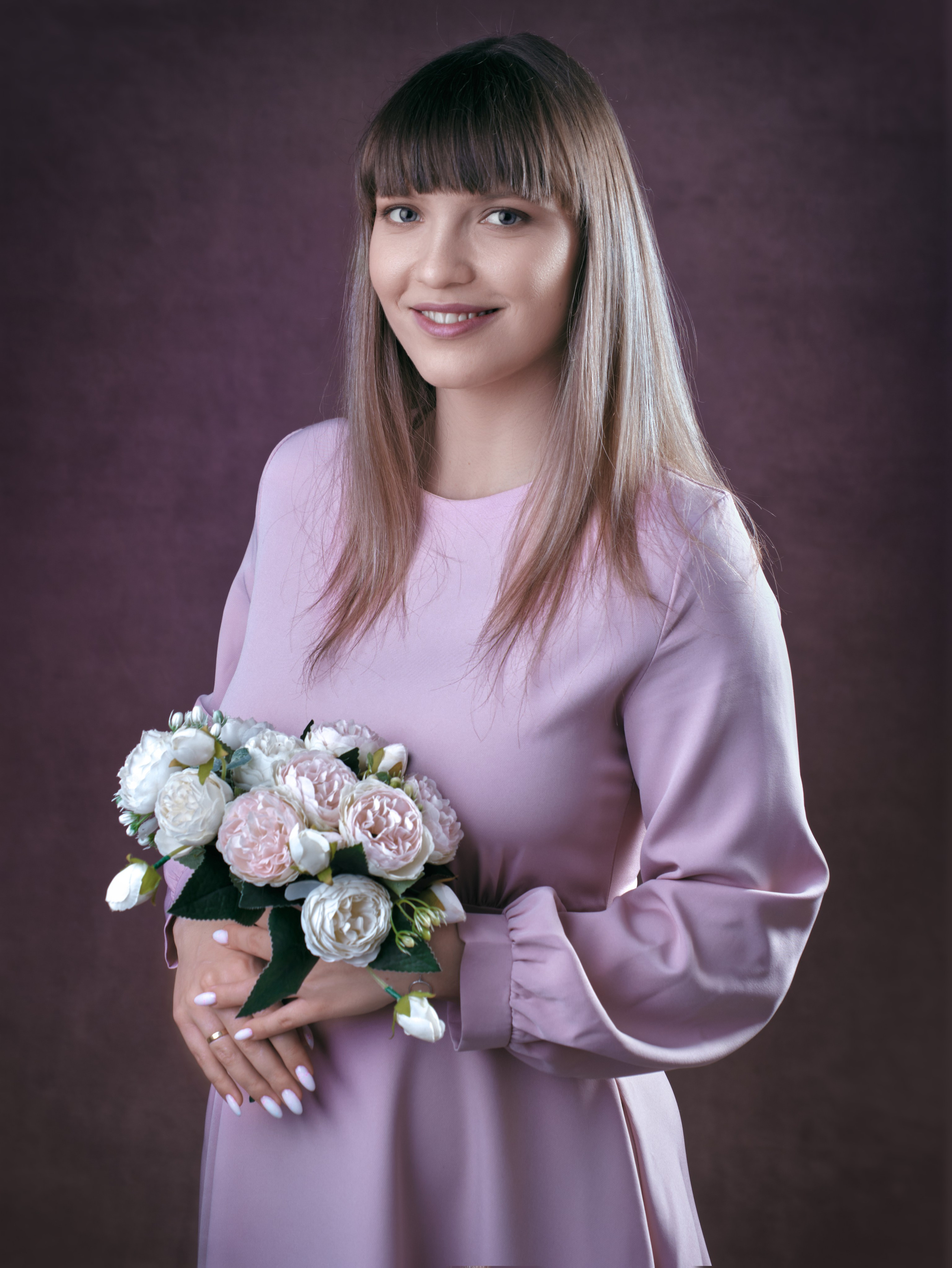 Яна с тюльпанами. Семейный и женский фотограф в Новомосковске и Узловой Михеева Татьяна