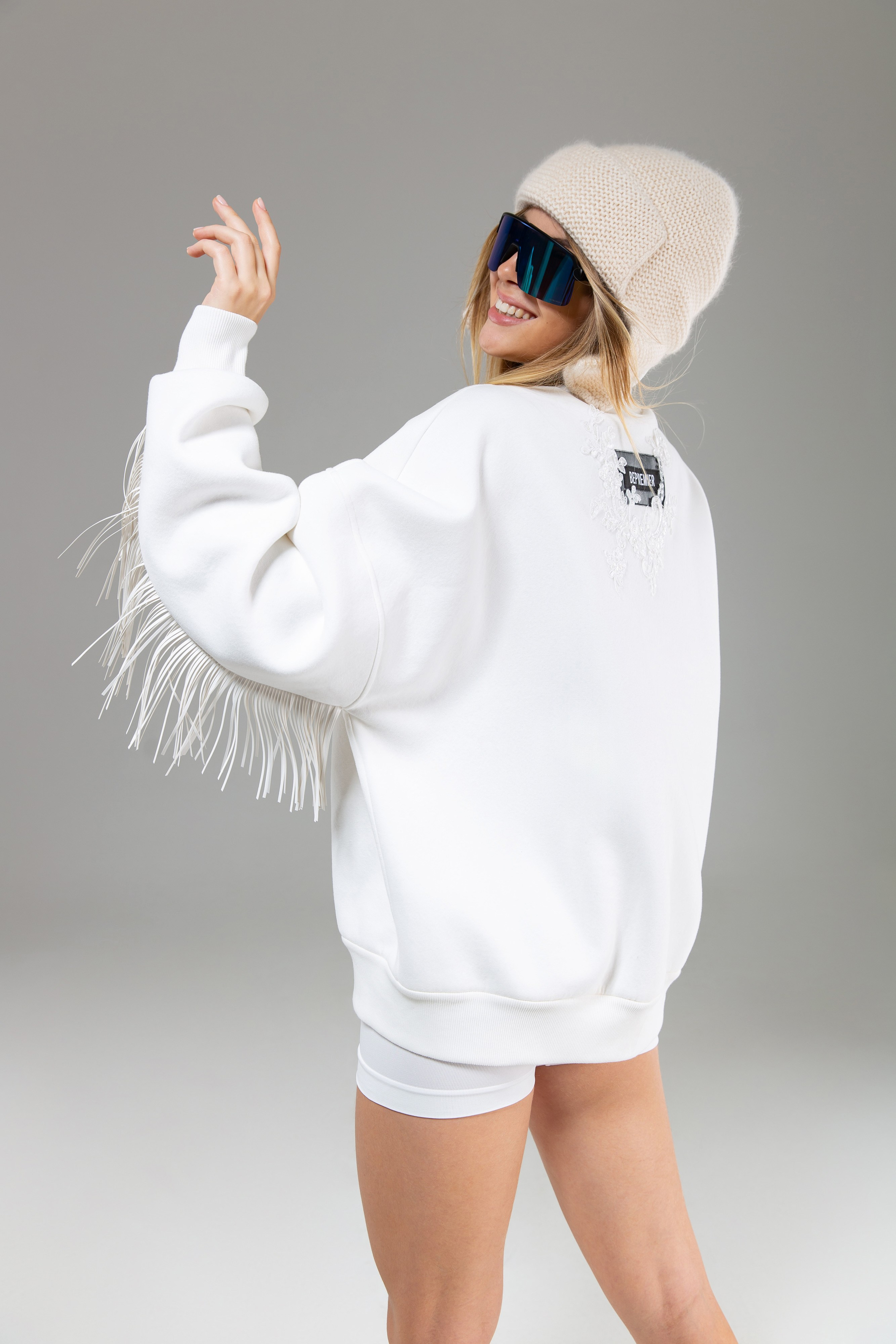 Фотосъемка стильных луков для маркетплейса и шоу-рума. Свадебный и портретный фотограф в Санкт-Петербурге Надежда Чечулина