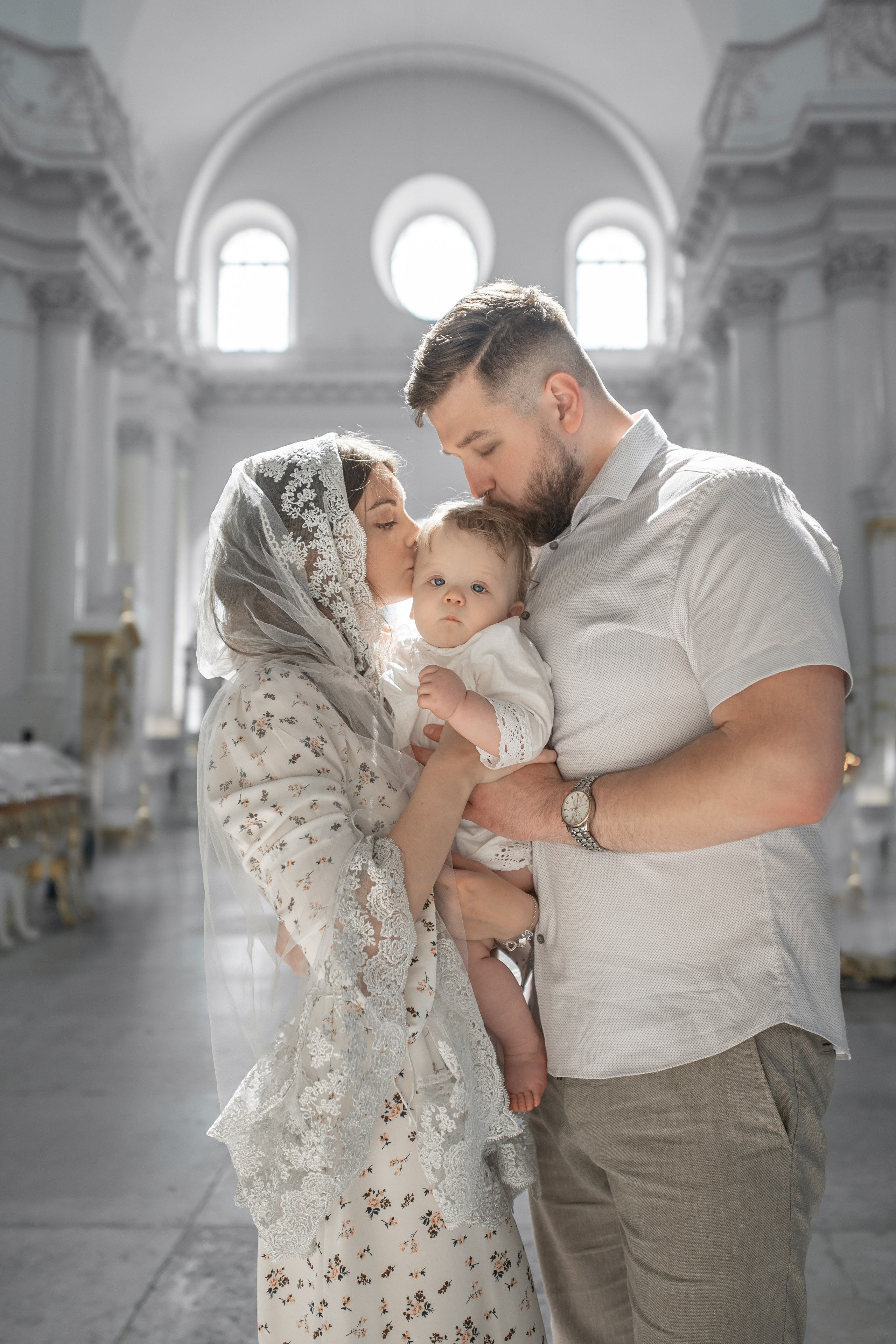 Фотографии крещения и венчания. Фотограф на крещение и венчание, семейный фотограф в Санкт-Петербурге