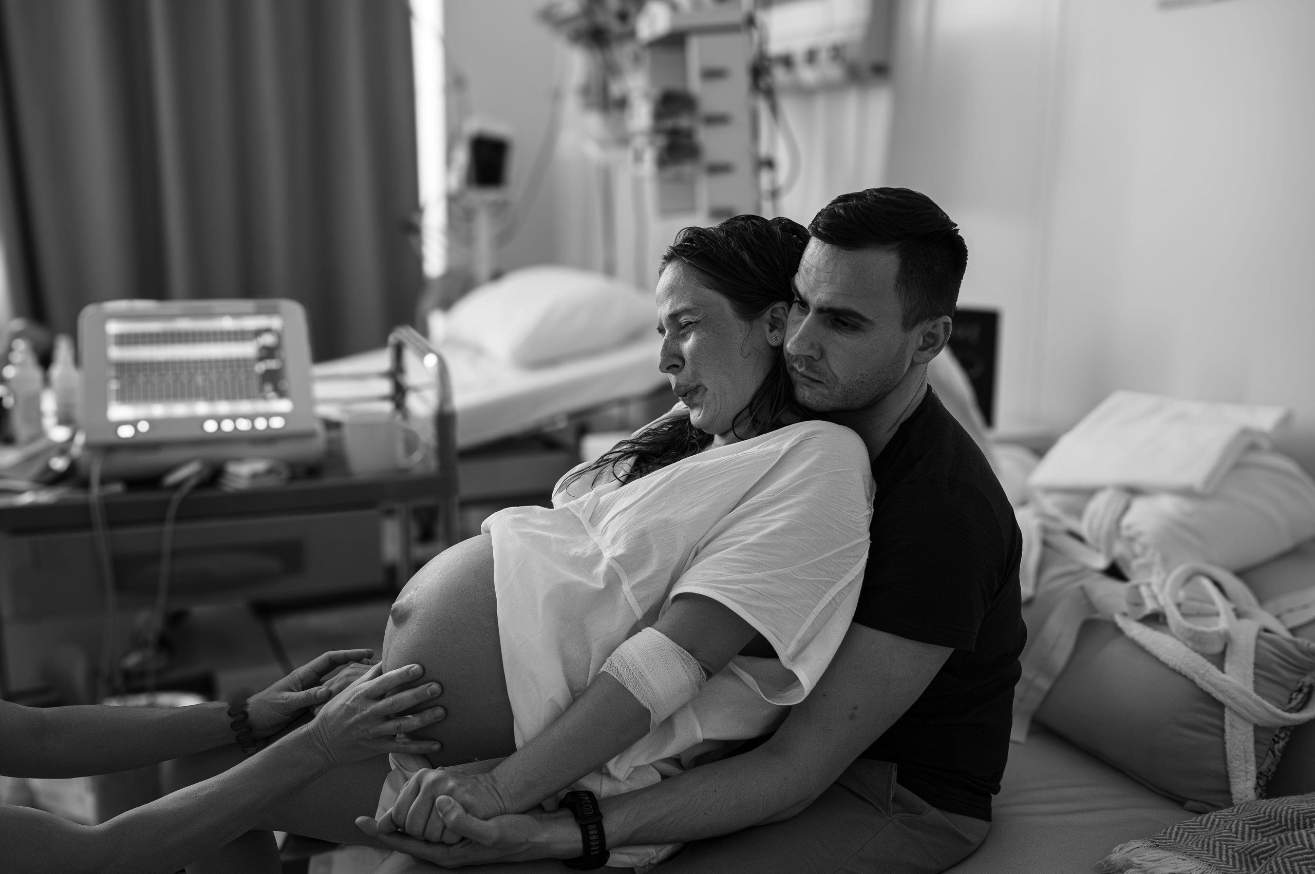 Мирослава родилась. Фотограф на роды СПБ Юлия Герасимова