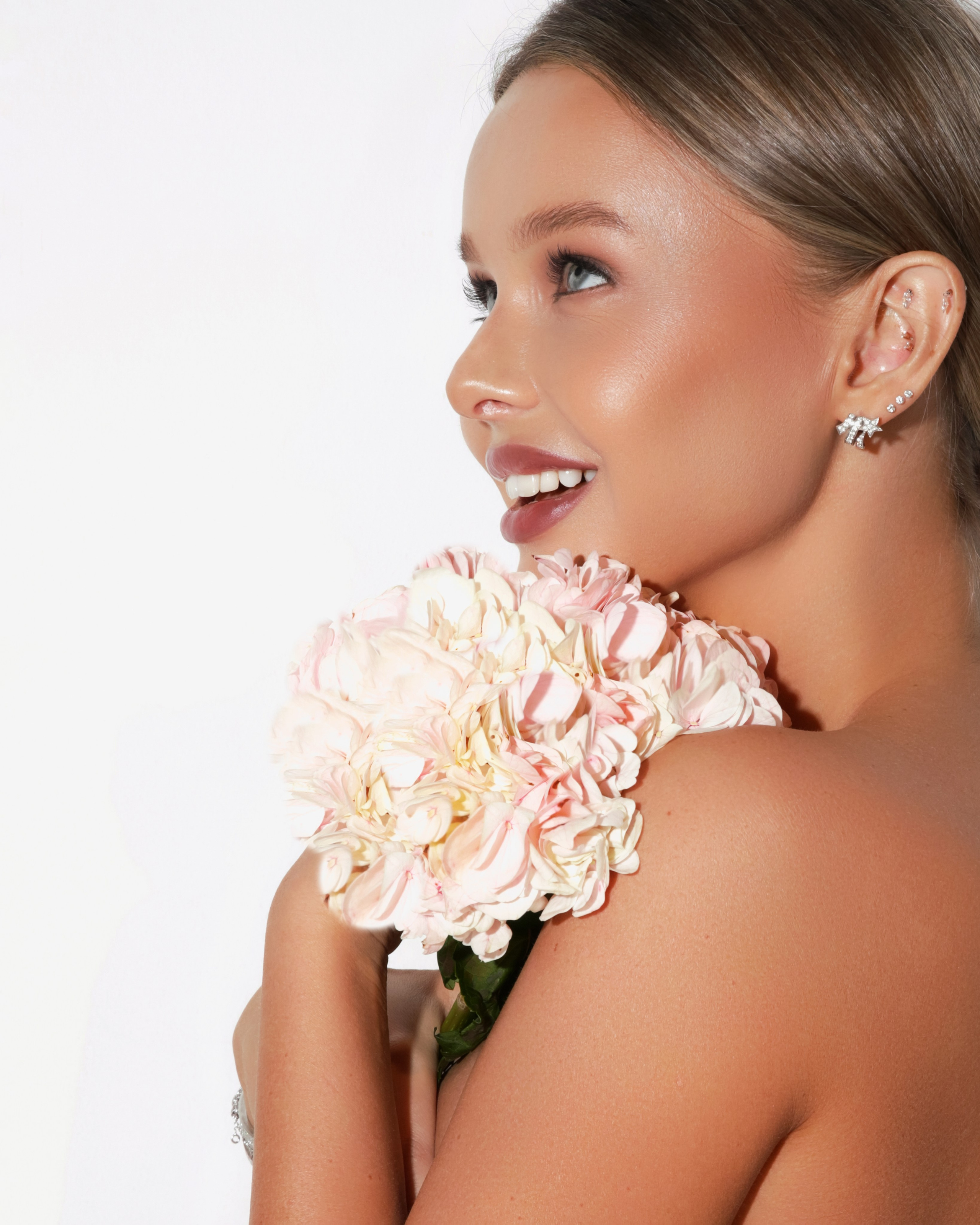 Юлия. Главная