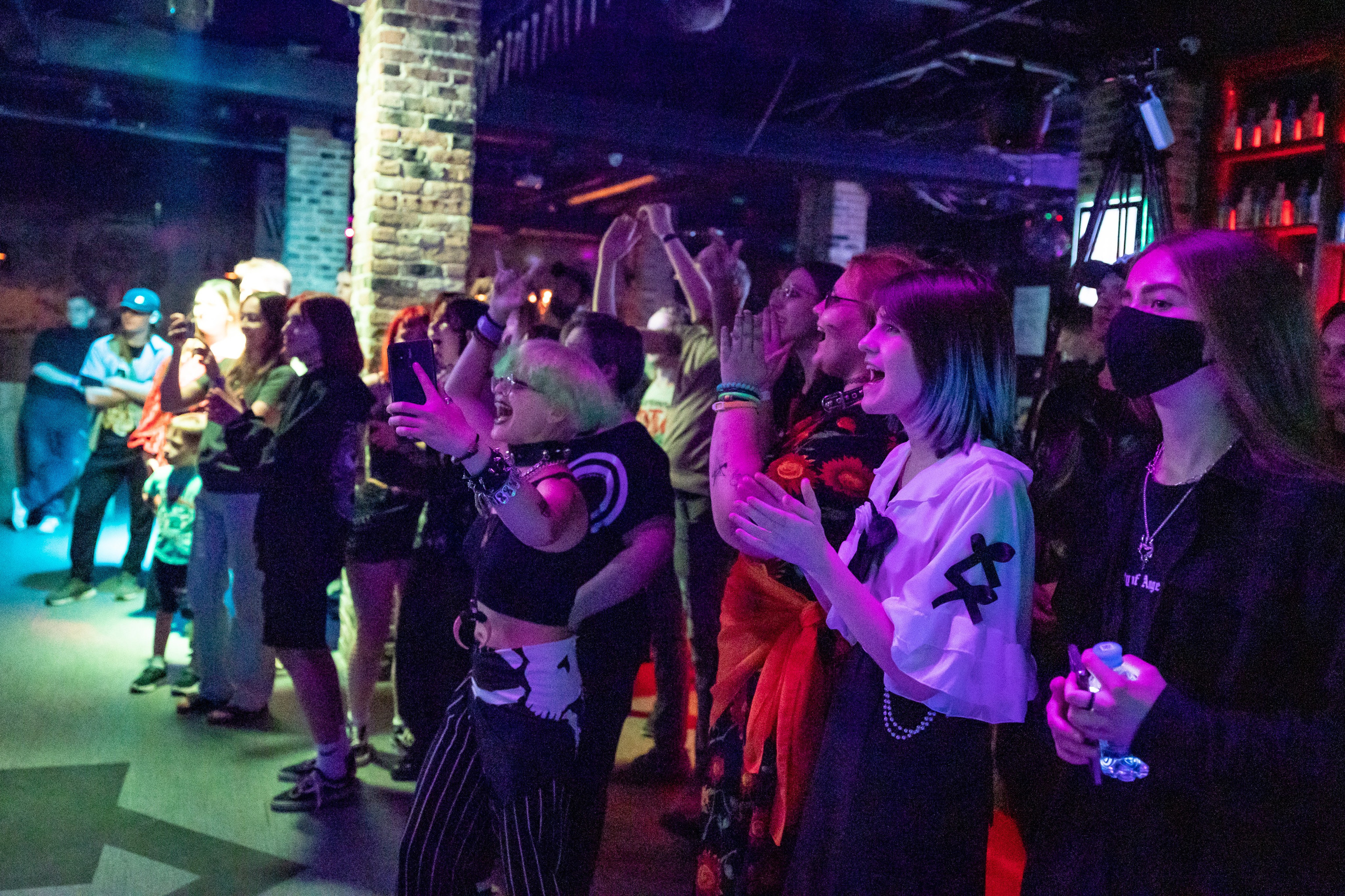 Концерт «Не Школа Барабанов» в Клубе «SOVA». Фотограф Владимир Охрименко