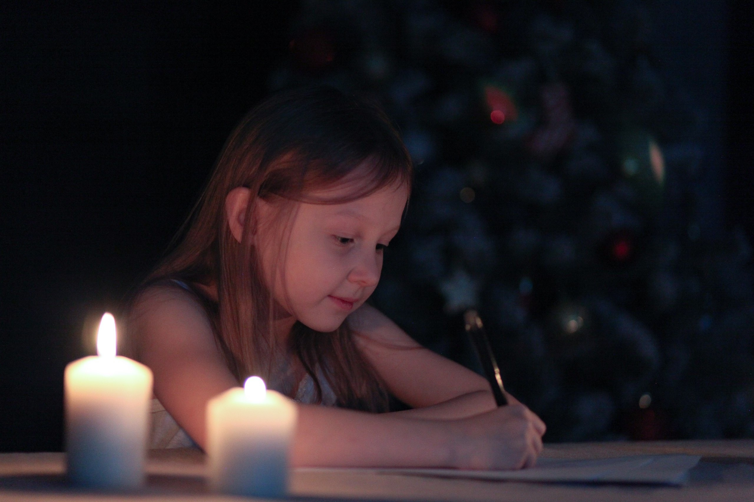 Письмо деду морозу — детская творческая фотосессия. Анастасия, Фотограф женского портрета и беременности в стиле vogue