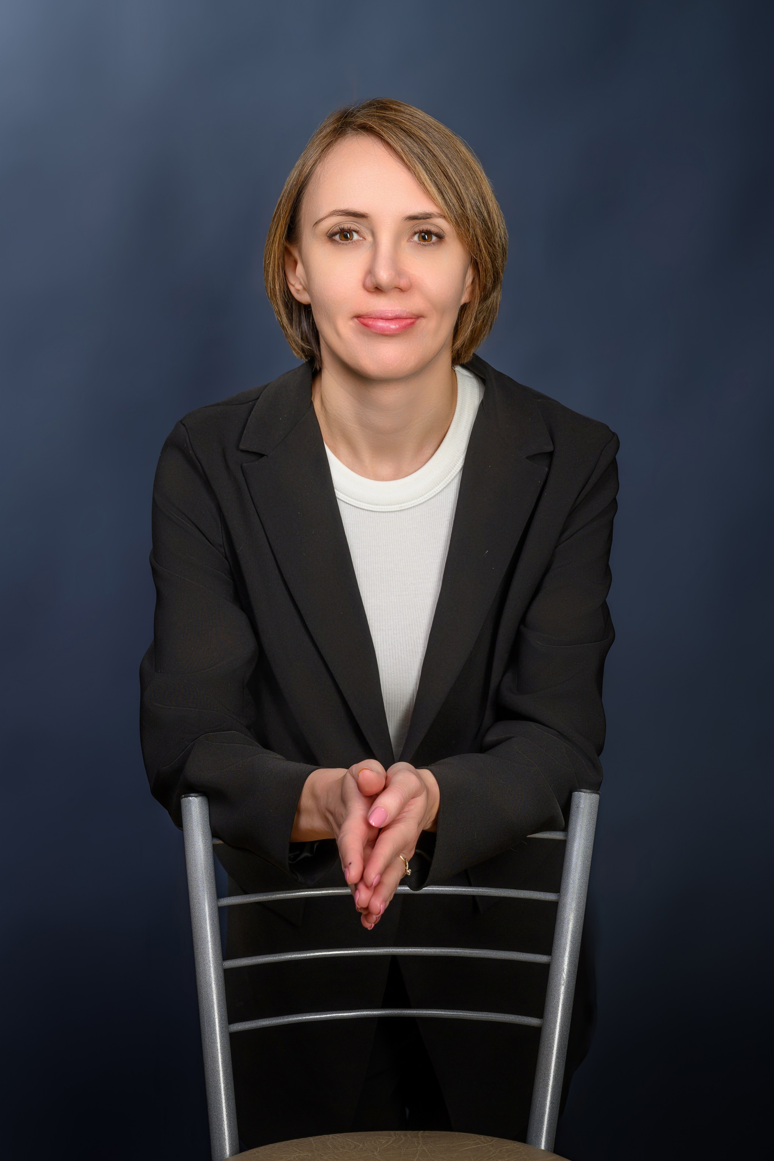 Анна, портретный фотосет. Фотограф Андрей Зикеев, фотостудия AzArt Studio в Москве