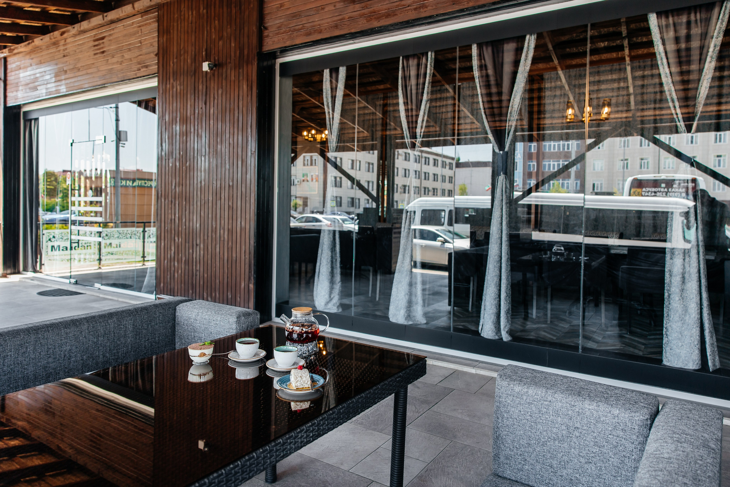 Грозный Maidan. Самый свадебный фотограф